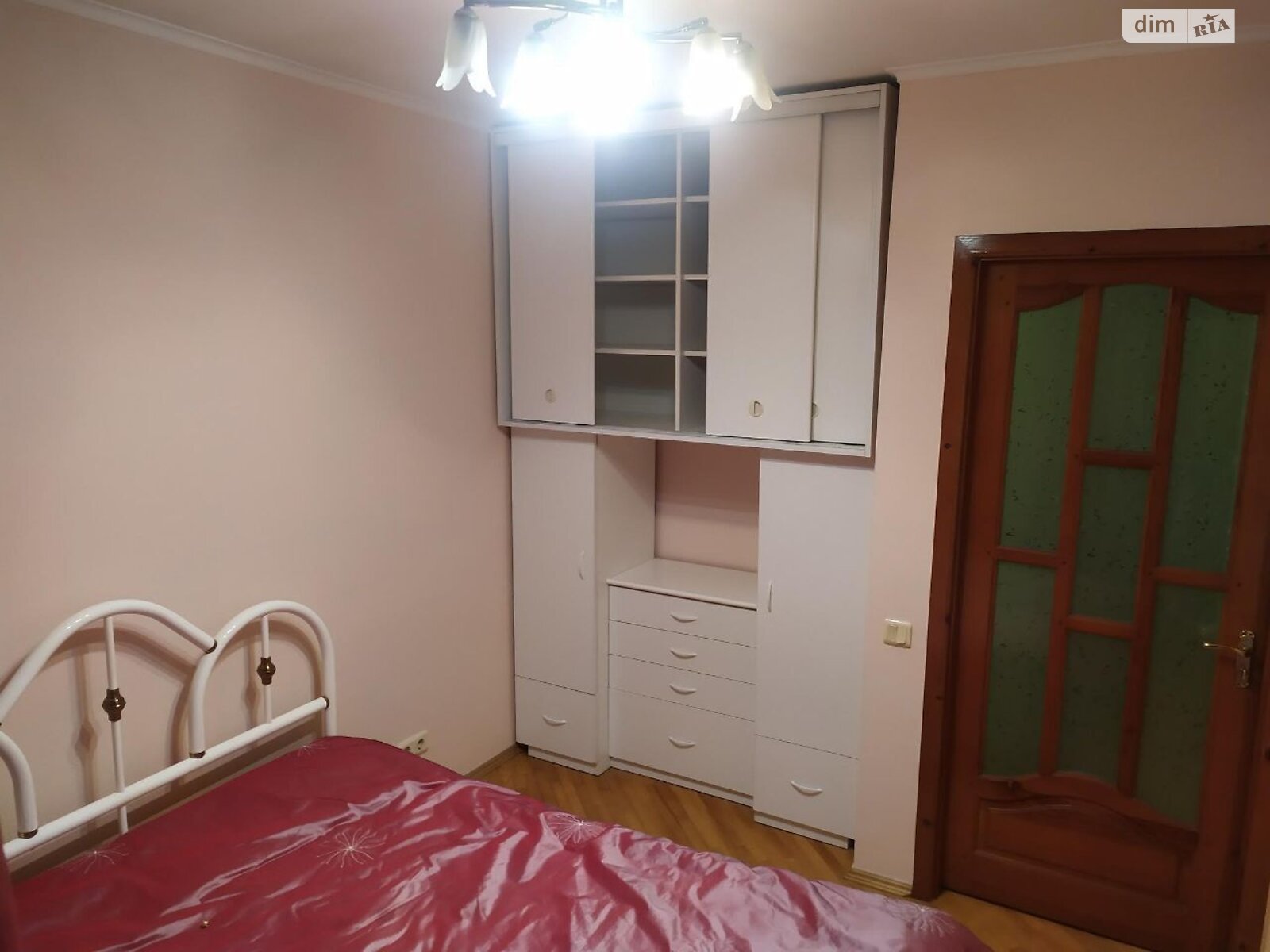 трикімнатна квартира в Вінниці, район Поділля, на вул. Пирогова 111А в довготривалу оренду помісячно фото 1 трикімнатна квартира в Вінниці, район Поділля, на вул. Пирогова 111А в довготривалу оренду помісячно фото 1
