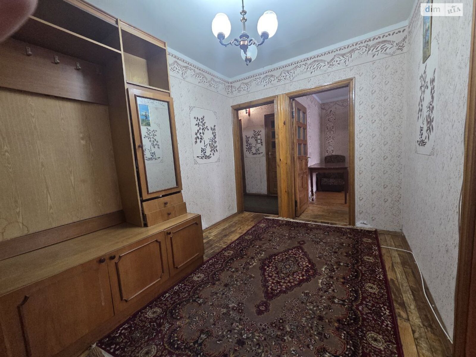 трехкомнатная квартира в Виннице, район Подолье, на ул. Пирогова 103А в аренду на долгий срок помесячно фото 1