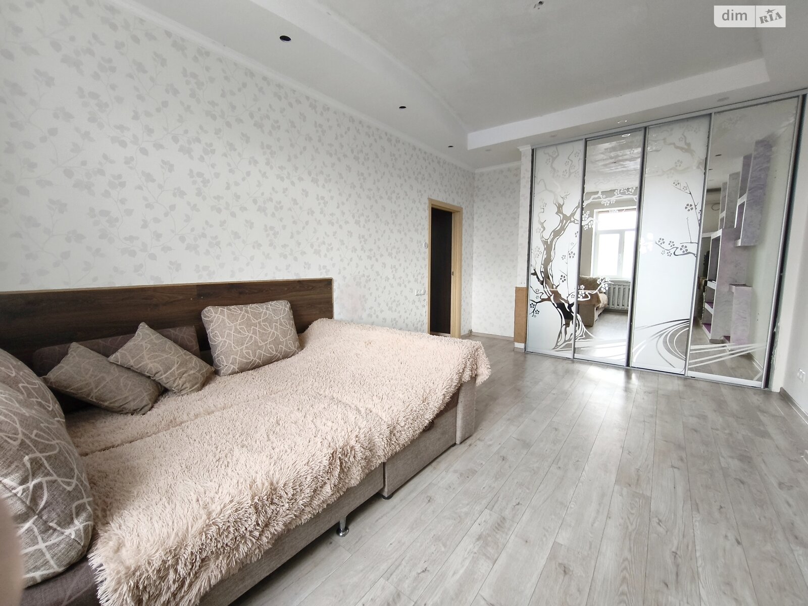 двухкомнатная квартира в Виннице, район Подолье, на ул. Пирогова в аренду на долгий срок помесячно фото 1