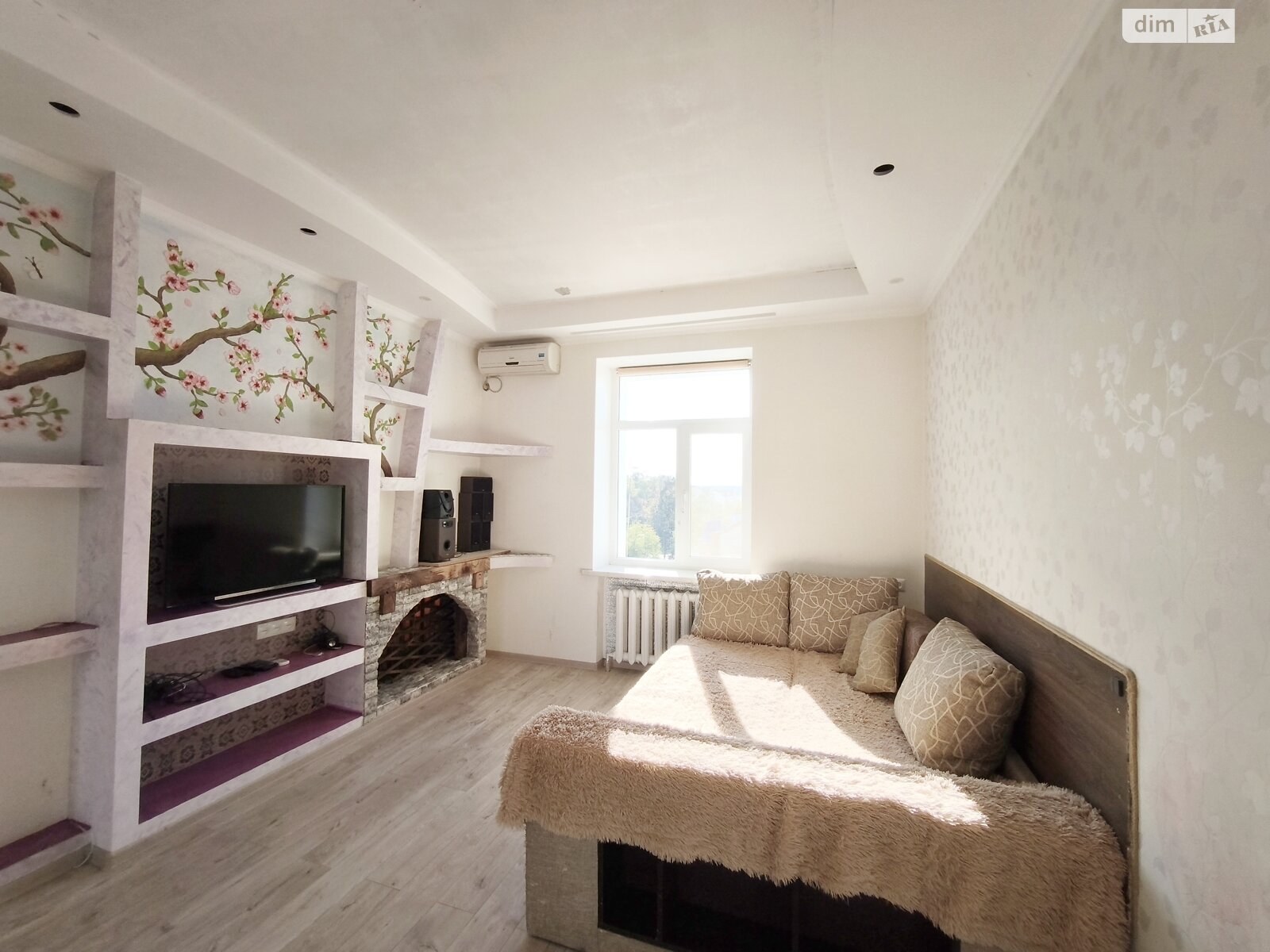 двухкомнатная квартира в Виннице, район Подолье, на ул. Пирогова в аренду на долгий срок помесячно фото 1