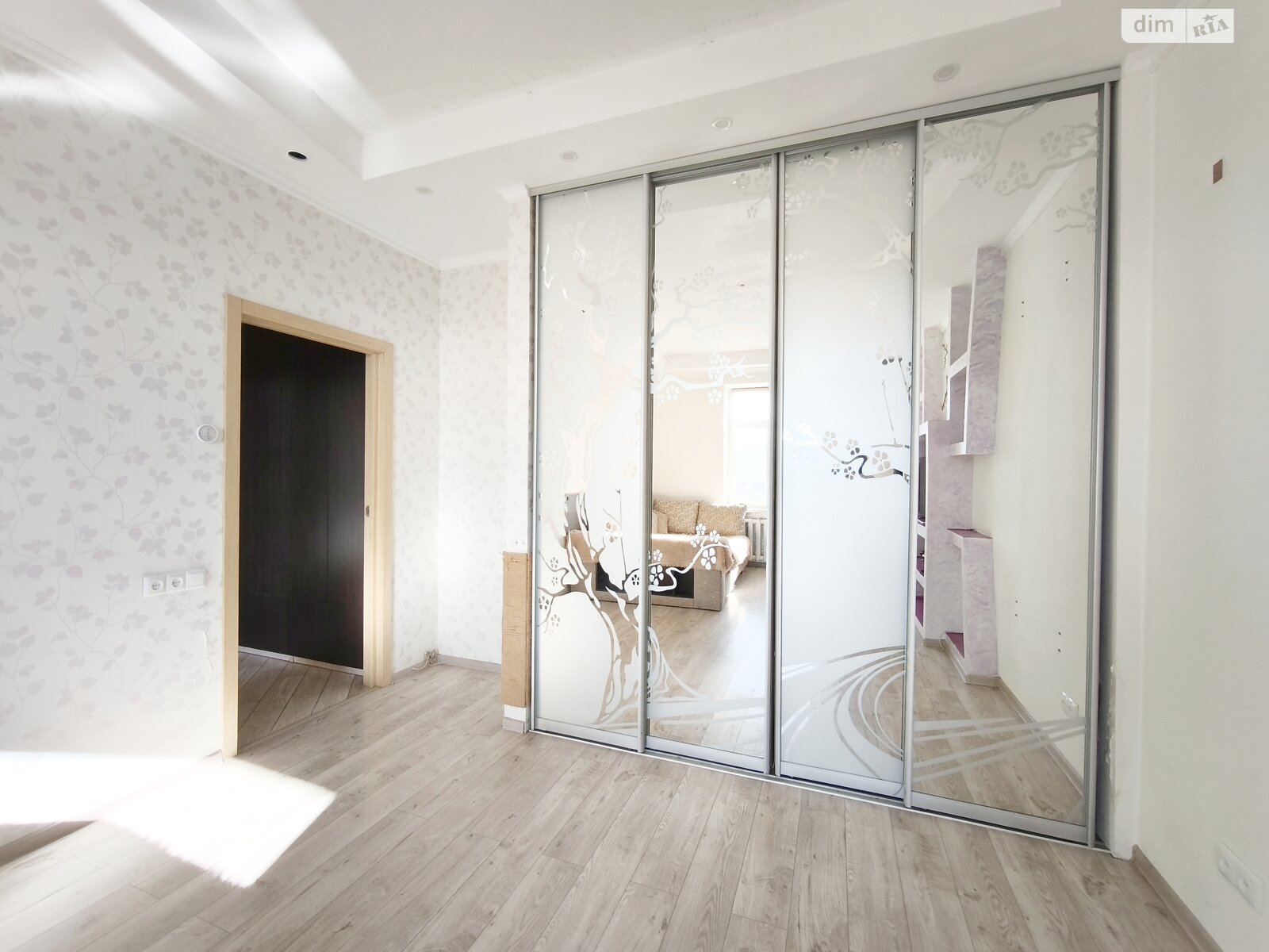 двухкомнатная квартира в Виннице, район Подолье, на ул. Пирогова в аренду на долгий срок помесячно фото 1