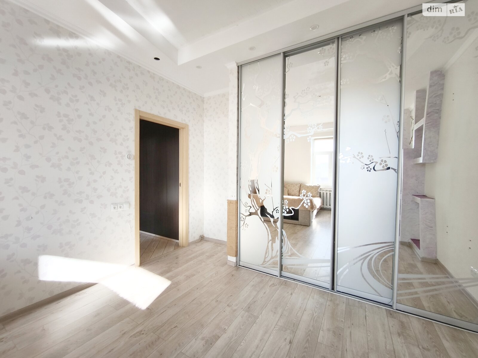 двухкомнатная квартира в Виннице, район Подолье, на ул. Пирогова в аренду на долгий срок помесячно фото 1
