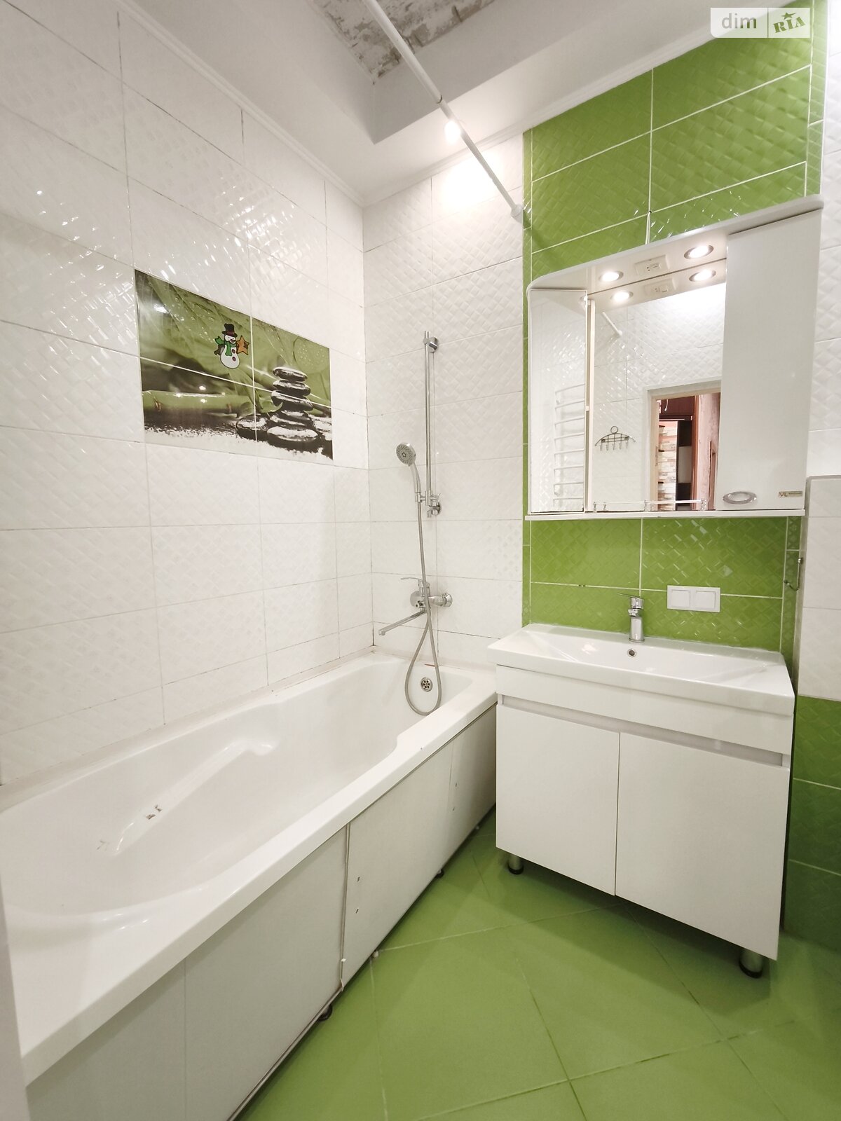 двухкомнатная квартира в Виннице, район Подолье, на ул. Пирогова в аренду на долгий срок помесячно фото 1