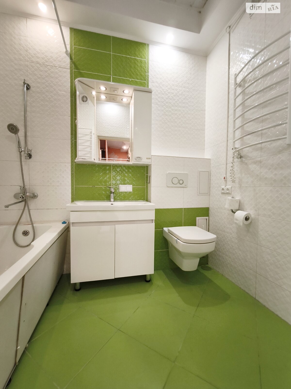 двухкомнатная квартира в Виннице, район Подолье, на ул. Пирогова в аренду на долгий срок помесячно фото 1