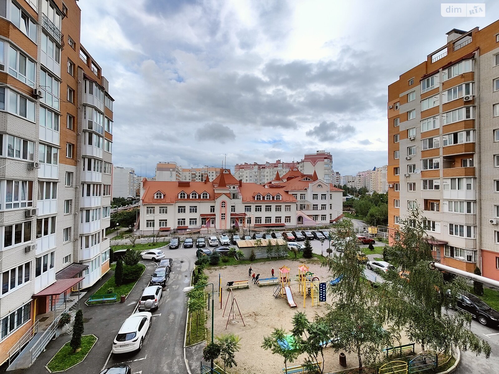 двокімнатна квартира з меблями в Вінниці, район Поділля, на бул. Свободи в довготривалу оренду помісячно фото 1 двокімнатна квартира з меблями в Вінниці, район Поділля, на бул. Свободи в довготривалу оренду помісячно фото 1