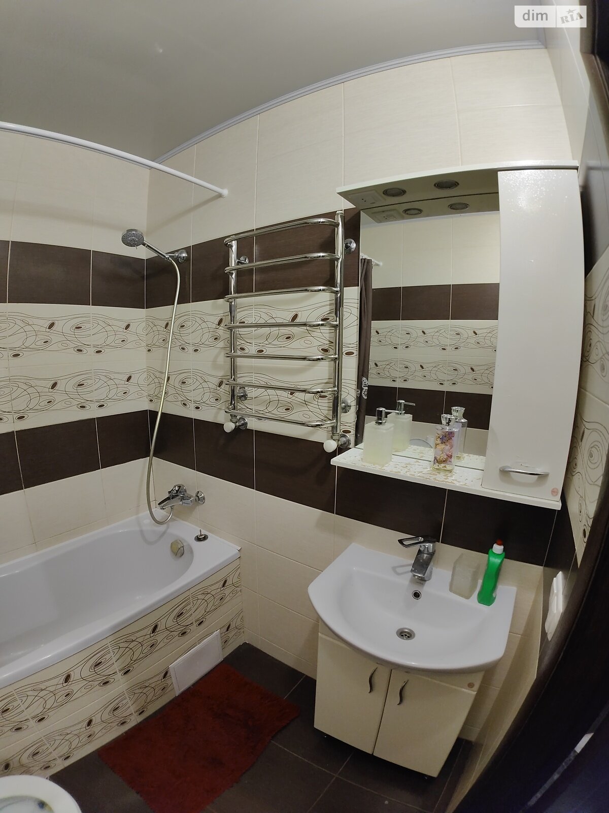 двокімнатна квартира з меблями в Вінниці, район Поділля, на бул. Свободи в довготривалу оренду помісячно фото 1 двокімнатна квартира з меблями в Вінниці, район Поділля, на бул. Свободи в довготривалу оренду помісячно фото 1