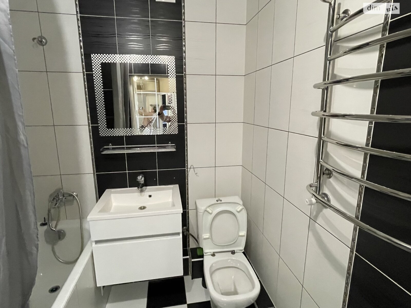 однокімнатна квартира з ремонтом в Вінниці, район Поділля, на бул. Свободи 2 в довготривалу оренду помісячно фото 1 однокімнатна квартира з ремонтом в Вінниці, район Поділля, на бул. Свободи 2 в довготривалу оренду помісячно фото 1