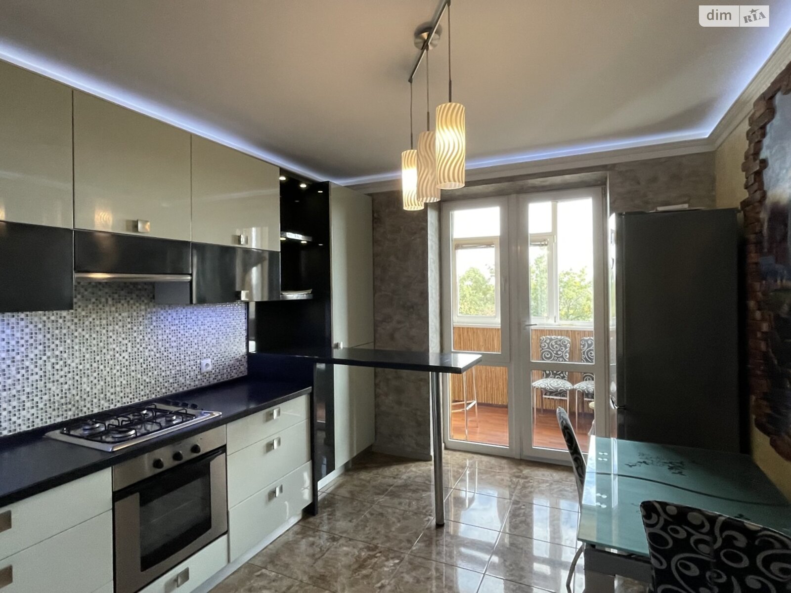 однокімнатна квартира з ремонтом в Вінниці, район Поділля, на бул. Свободи 2 в довготривалу оренду помісячно фото 1 однокімнатна квартира з ремонтом в Вінниці, район Поділля, на бул. Свободи 2 в довготривалу оренду помісячно фото 1