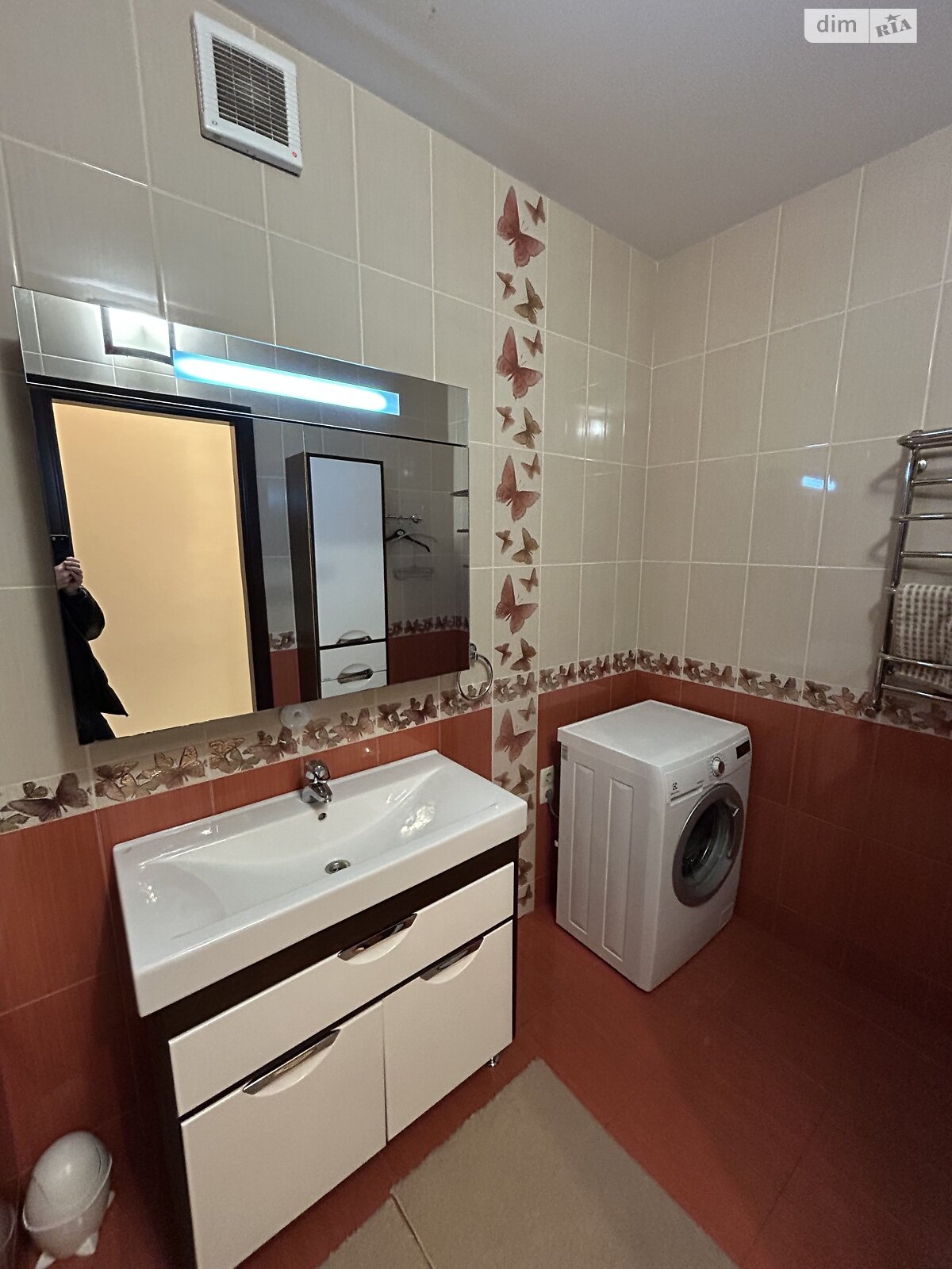 двухкомнатная квартира в Виннице, район Подолье, на бул. Свободы в аренду на долгий срок помесячно фото 1