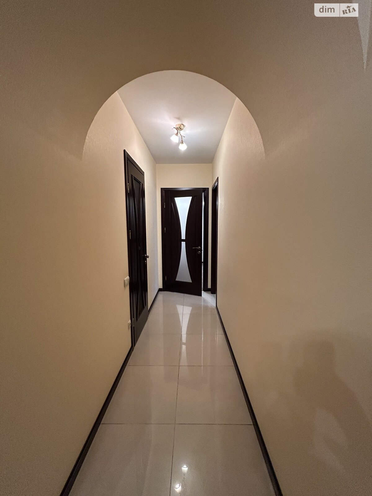 двухкомнатная квартира в Виннице, район Подолье, на бул. Свободы в аренду на долгий срок помесячно фото 1