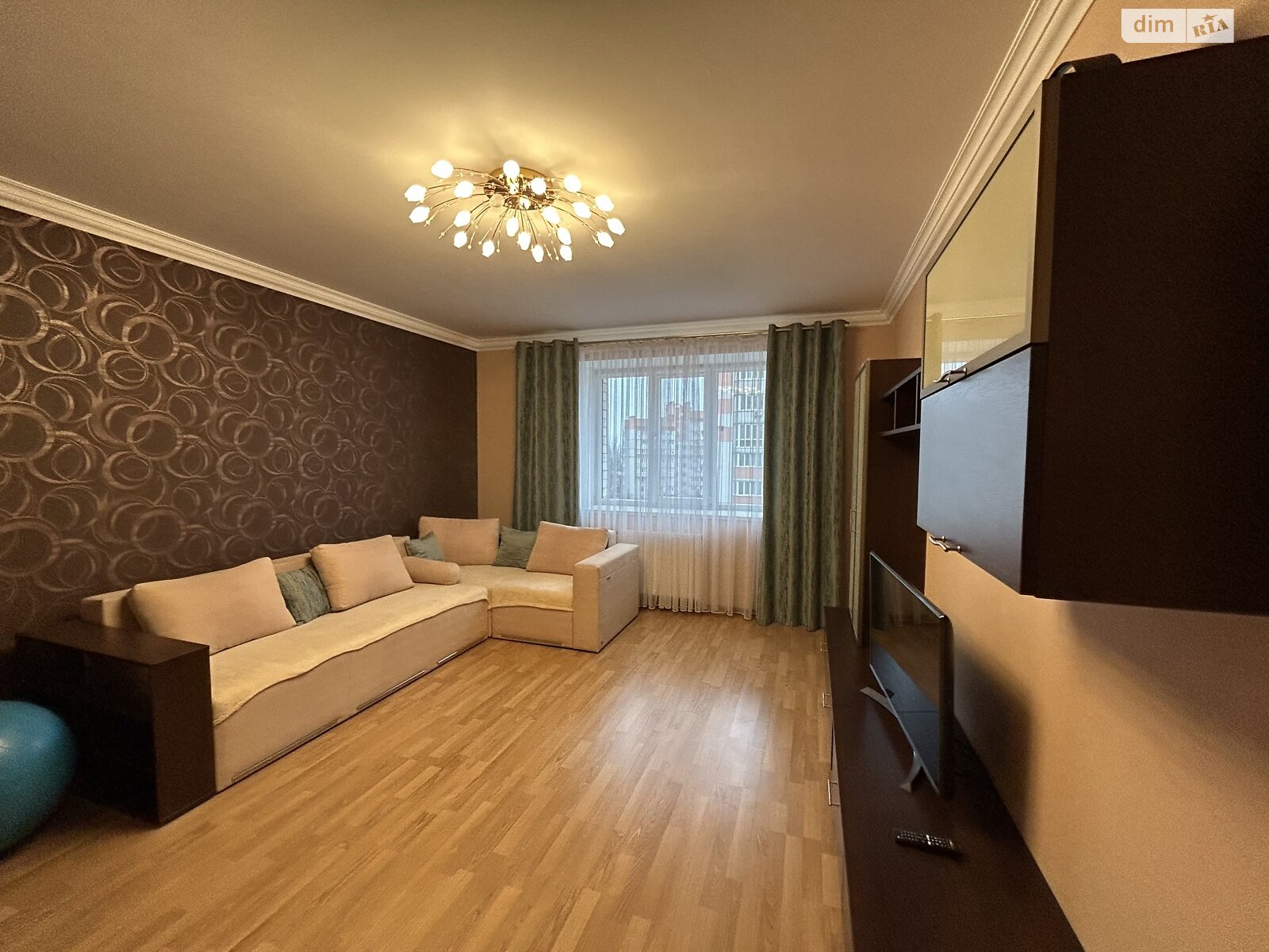 двухкомнатная квартира в Виннице, район Подолье, на бул. Свободы в аренду на долгий срок помесячно фото 1