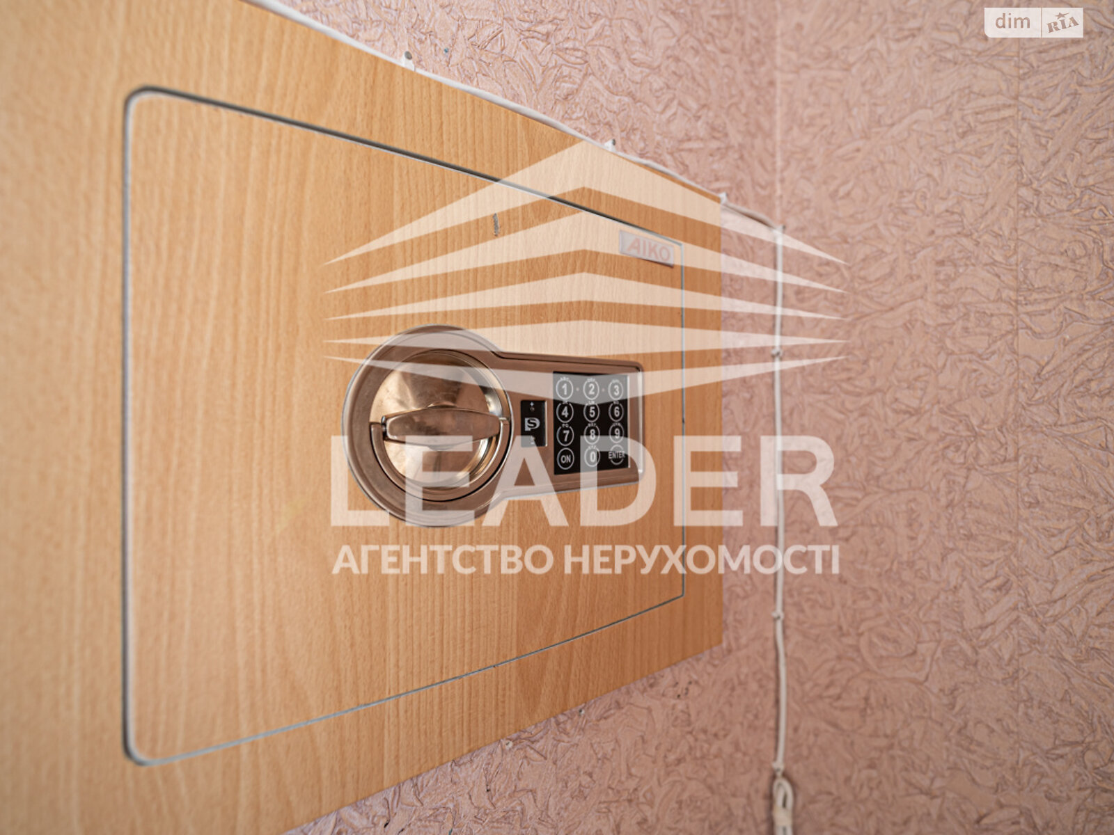 чотирикімнатна квартира з ремонтом в Вінниці, район Поділля, на вул. Зодчих в довготривалу оренду помісячно фото 1