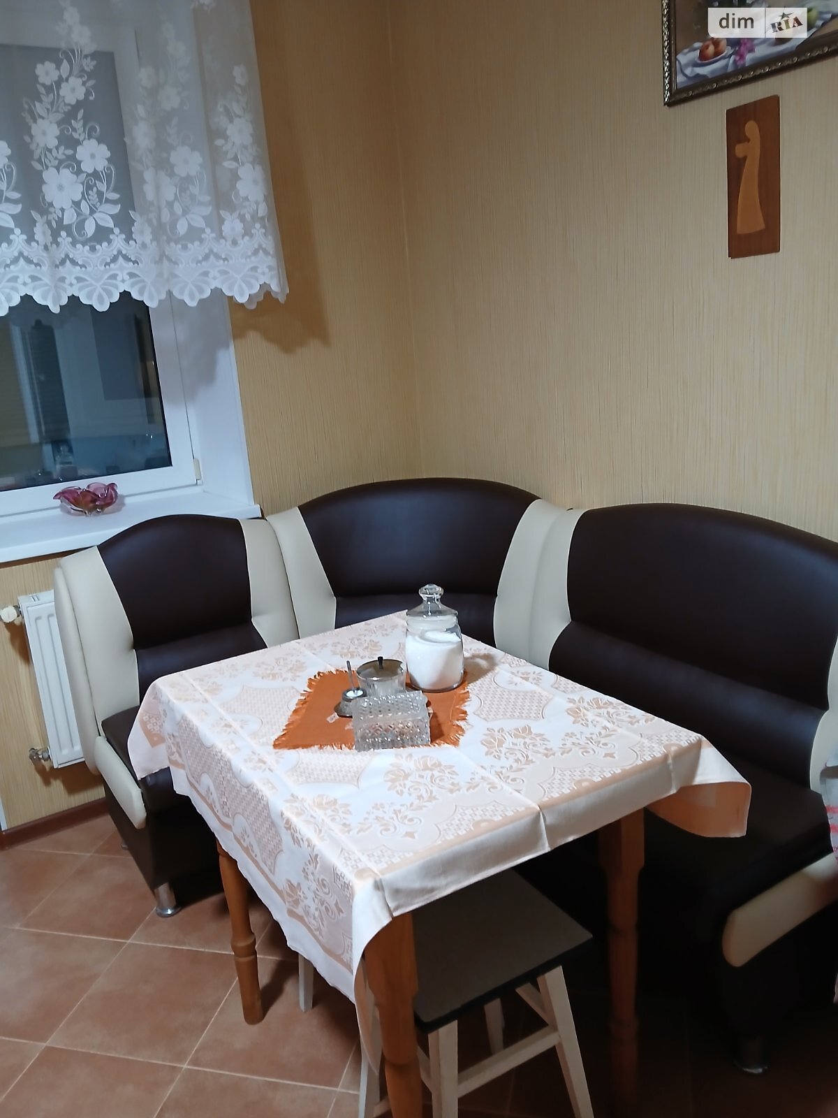 двокімнатна квартира в Вінниці, район Поділля, на вул. Зодчих в довготривалу оренду помісячно фото 1 двокімнатна квартира в Вінниці, район Поділля, на вул. Зодчих в довготривалу оренду помісячно фото 1