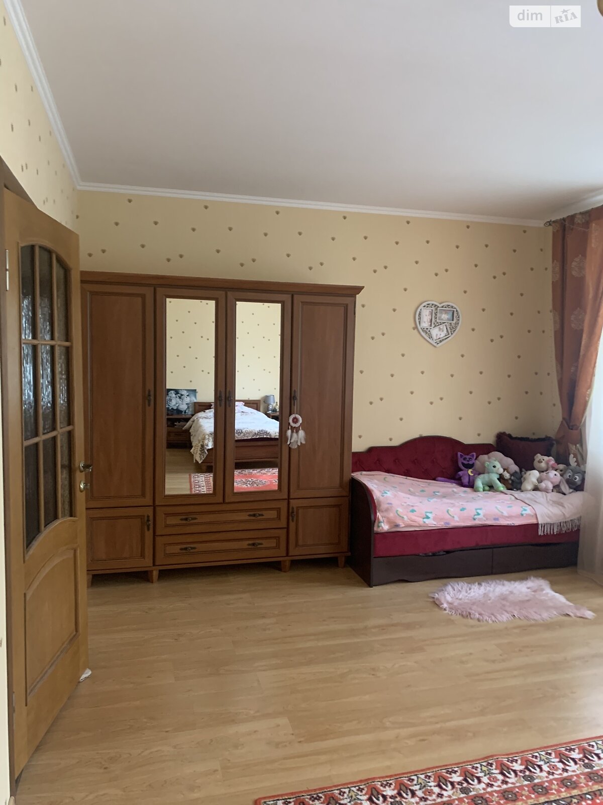 двокімнатна квартира в Вінниці, район Поділля, на вул. Зодчих 16 в довготривалу оренду помісячно фото 1 двокімнатна квартира в Вінниці, район Поділля, на вул. Зодчих 16 в довготривалу оренду помісячно фото 1