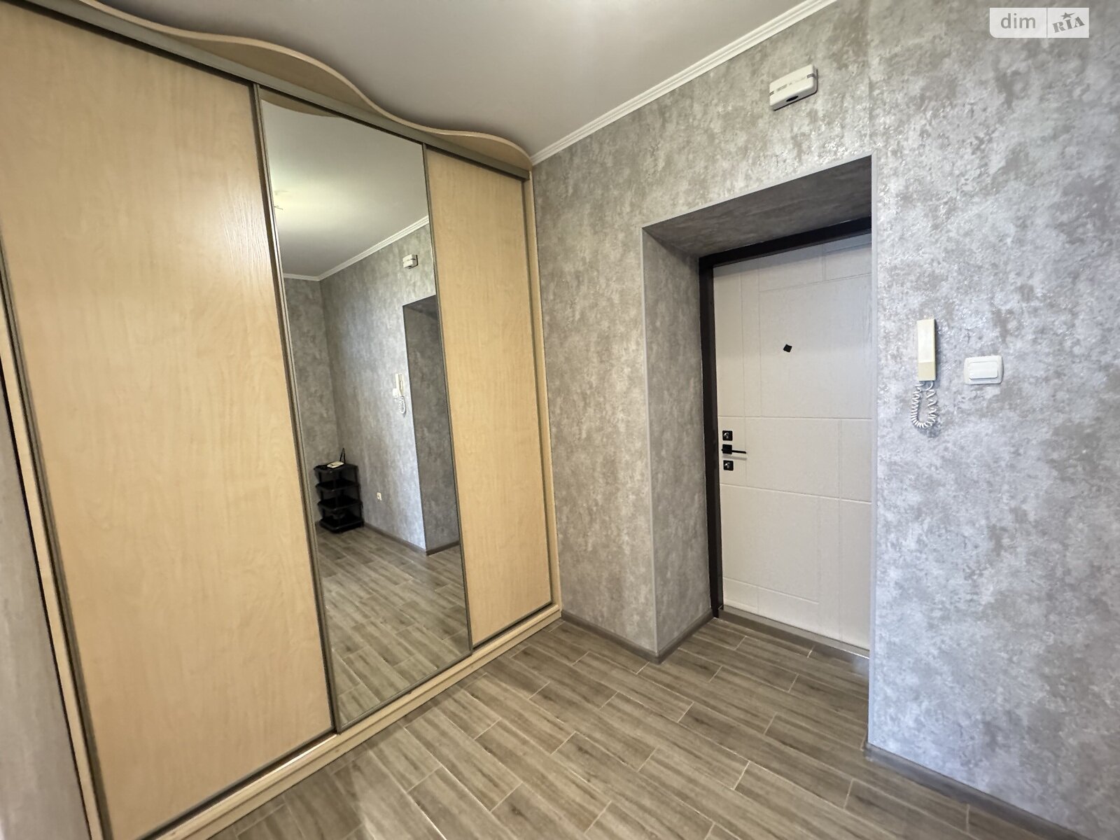 двокімнатна квартира в Вінниці, район Поділля, на вул. Зодчих 20 в довготривалу оренду помісячно фото 1 двокімнатна квартира в Вінниці, район Поділля, на вул. Зодчих 20 в довготривалу оренду помісячно фото 1