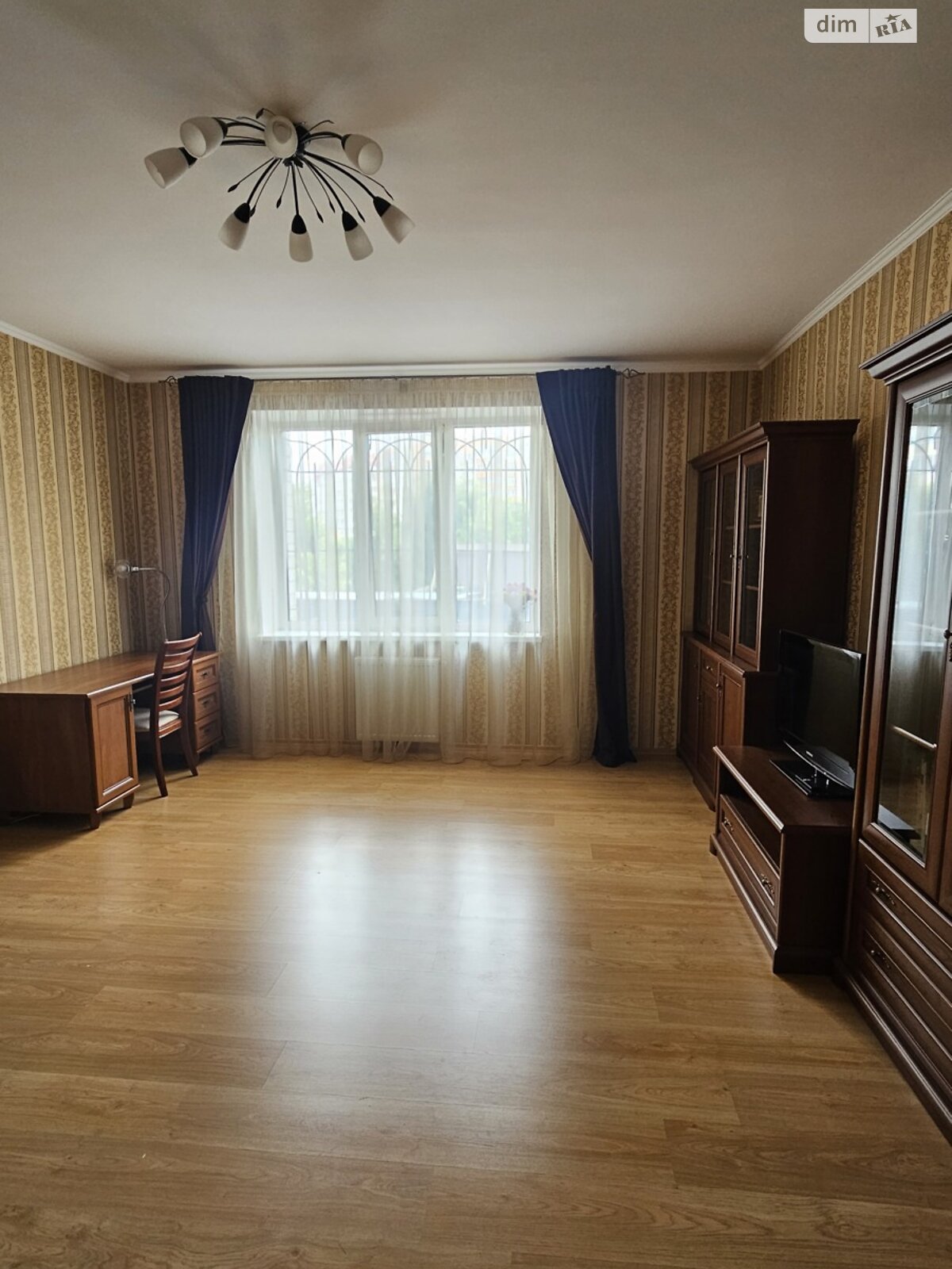 двокімнатна квартира в Вінниці, район Поділля, на вул. Зодчих 16 в довготривалу оренду помісячно фото 1 двокімнатна квартира в Вінниці, район Поділля, на вул. Зодчих 16 в довготривалу оренду помісячно фото 1