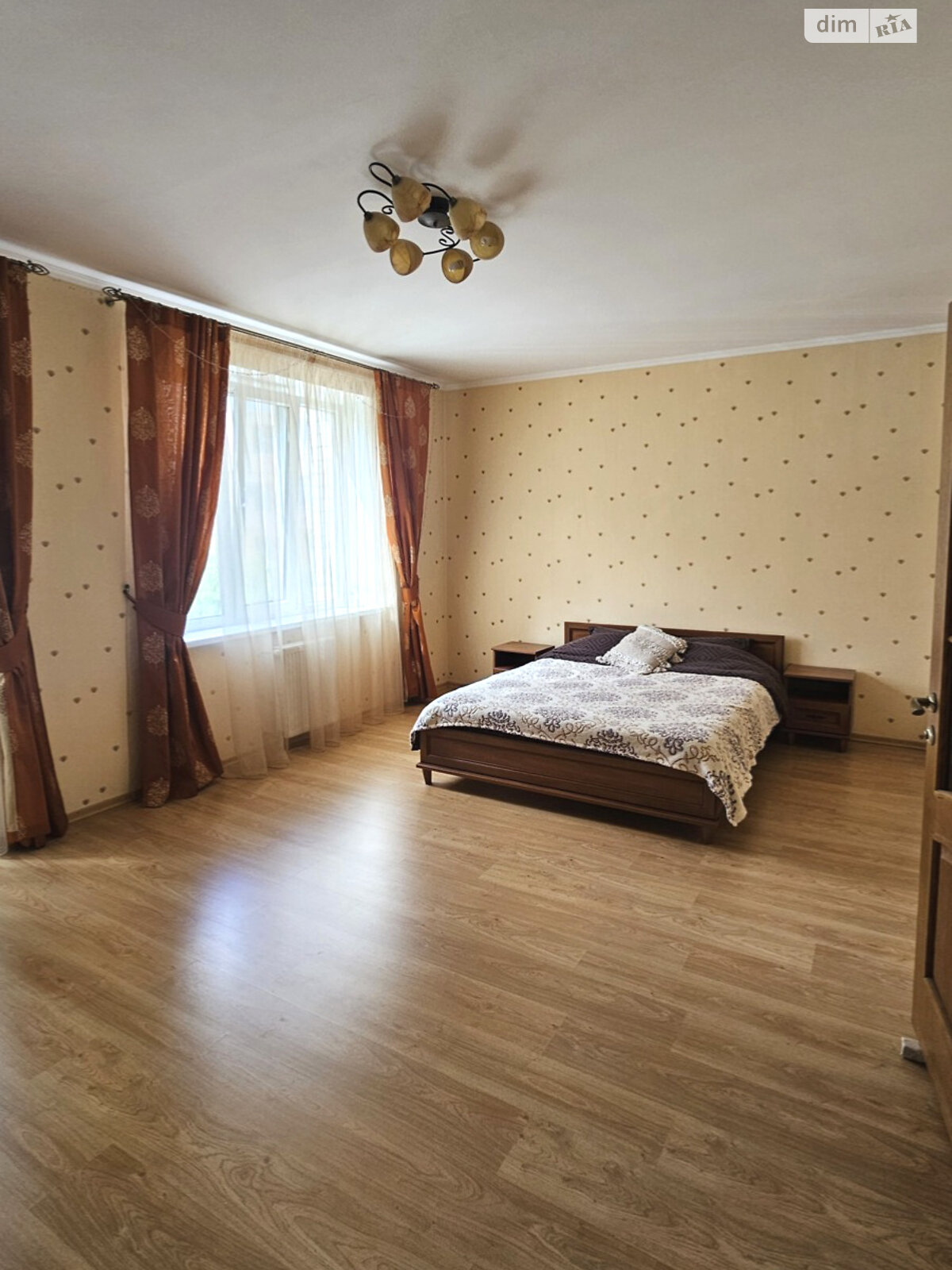 двокімнатна квартира в Вінниці, район Поділля, на вул. Зодчих 16 в довготривалу оренду помісячно фото 1 двокімнатна квартира в Вінниці, район Поділля, на вул. Зодчих 16 в довготривалу оренду помісячно фото 1