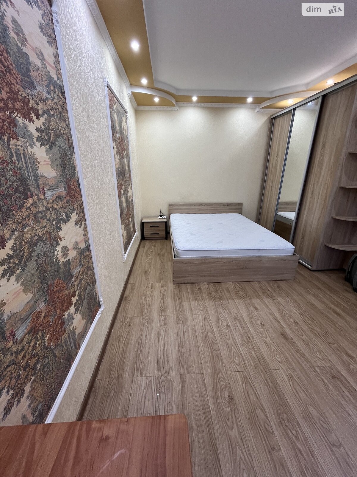 однокімнатна квартира в Вінниці, район Поділля, на вул. Зодчих 4 в довготривалу оренду помісячно фото 1