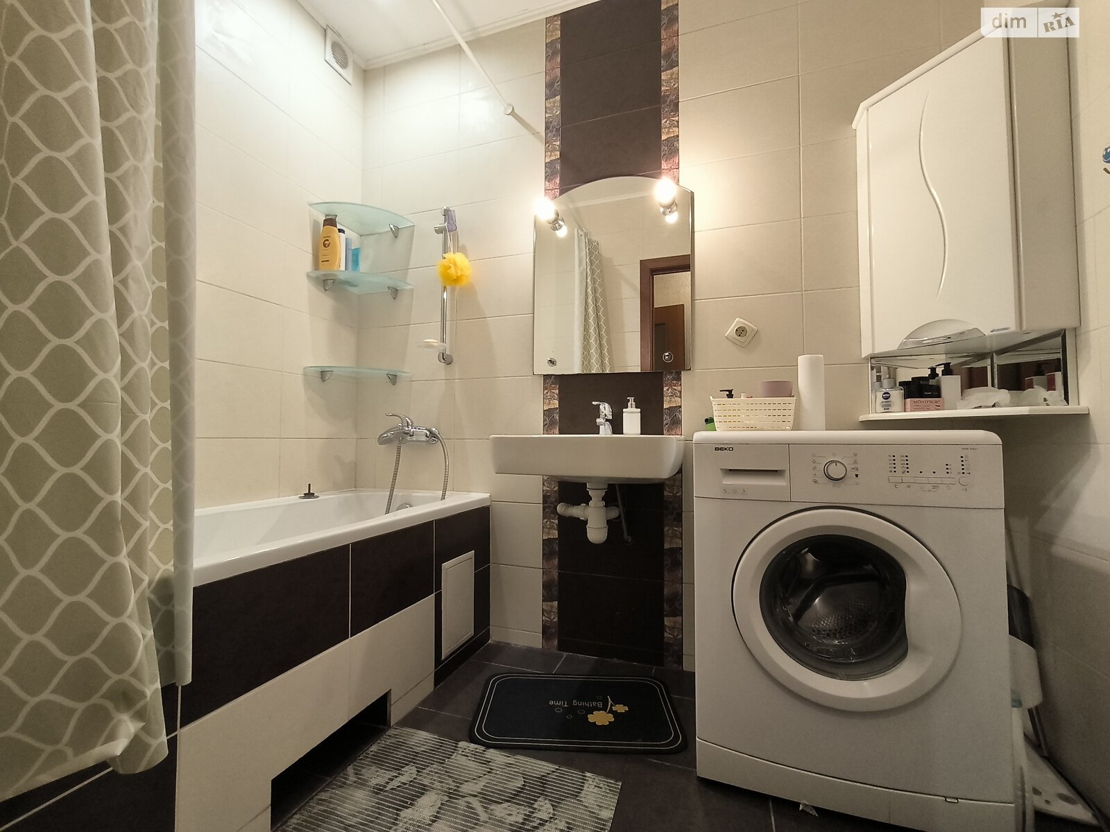 двокімнатна квартира в Вінниці, район Поділля, на вул. Зодчих в довготривалу оренду помісячно фото 1