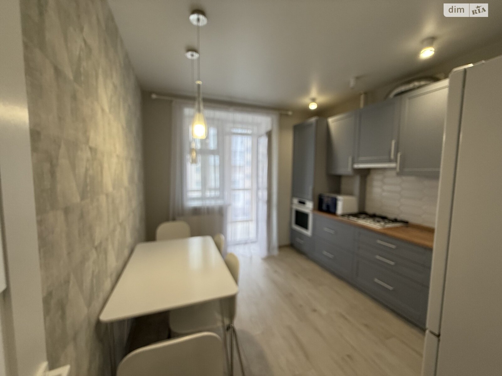 однокімнатна квартира в Вінниці, район Поділля, на вул. Зодчих 17 в довготривалу оренду помісячно фото 1