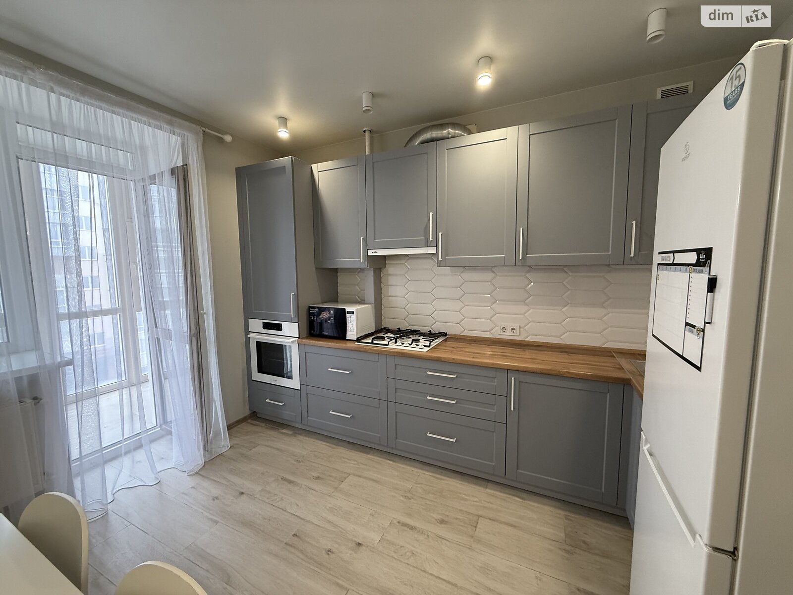 однокімнатна квартира в Вінниці, район Поділля, на вул. Зодчих 17 в довготривалу оренду помісячно фото 1