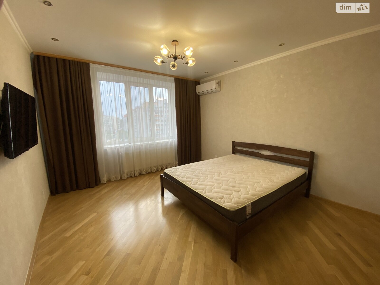 однокомнатная квартира в Виннице, район Подолье, на ул. Зодчих 7 в аренду на долгий срок помесячно фото 1