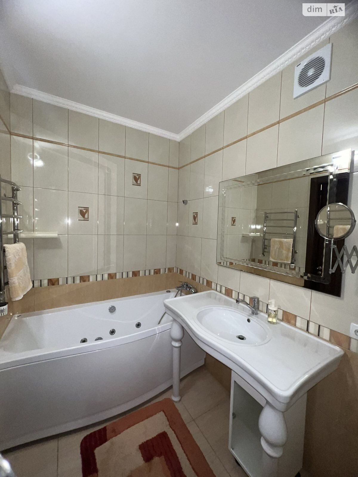 двухкомнатная квартира в Виннице, район Подолье, на ул. Зодчих в аренду на долгий срок помесячно фото 1 двухкомнатная квартира в Виннице, район Подолье, на ул. Зодчих в аренду на долгий срок помесячно фото 1