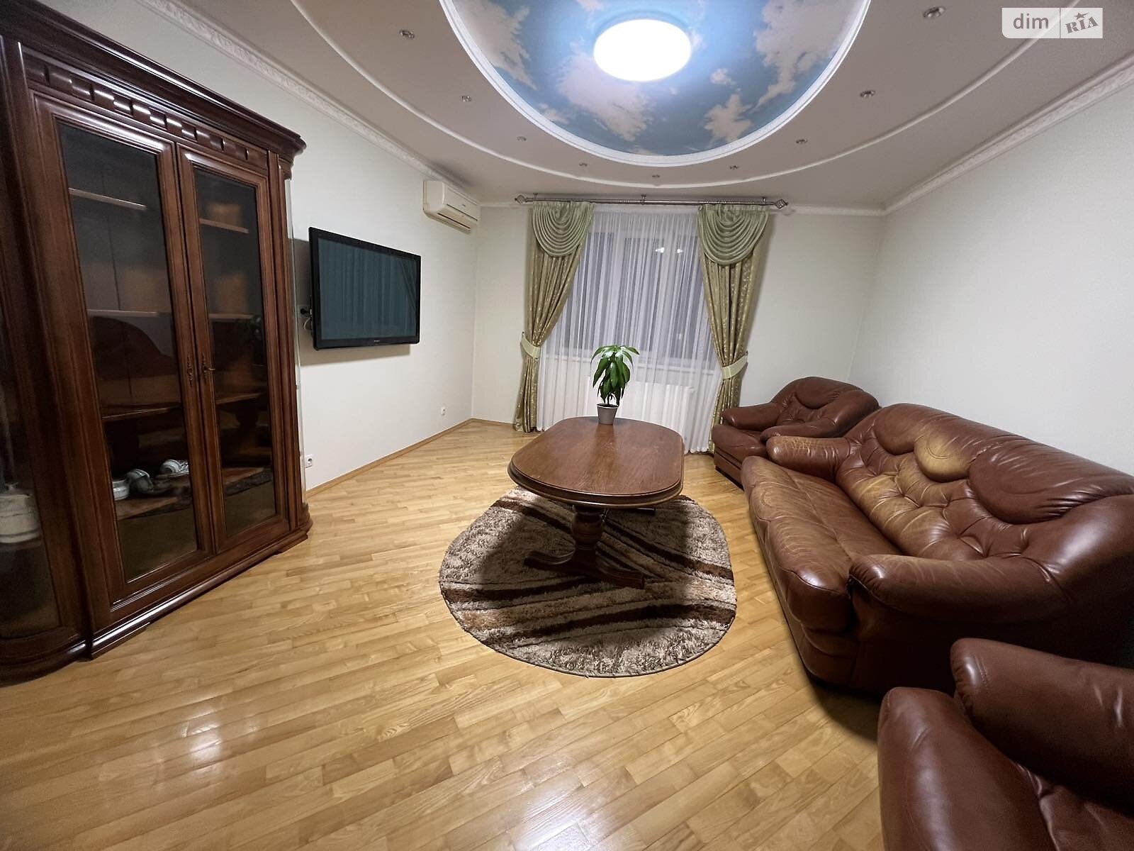 двухкомнатная квартира в Виннице, район Подолье, на ул. Зодчих в аренду на долгий срок помесячно фото 1 двухкомнатная квартира в Виннице, район Подолье, на ул. Зодчих в аренду на долгий срок помесячно фото 1