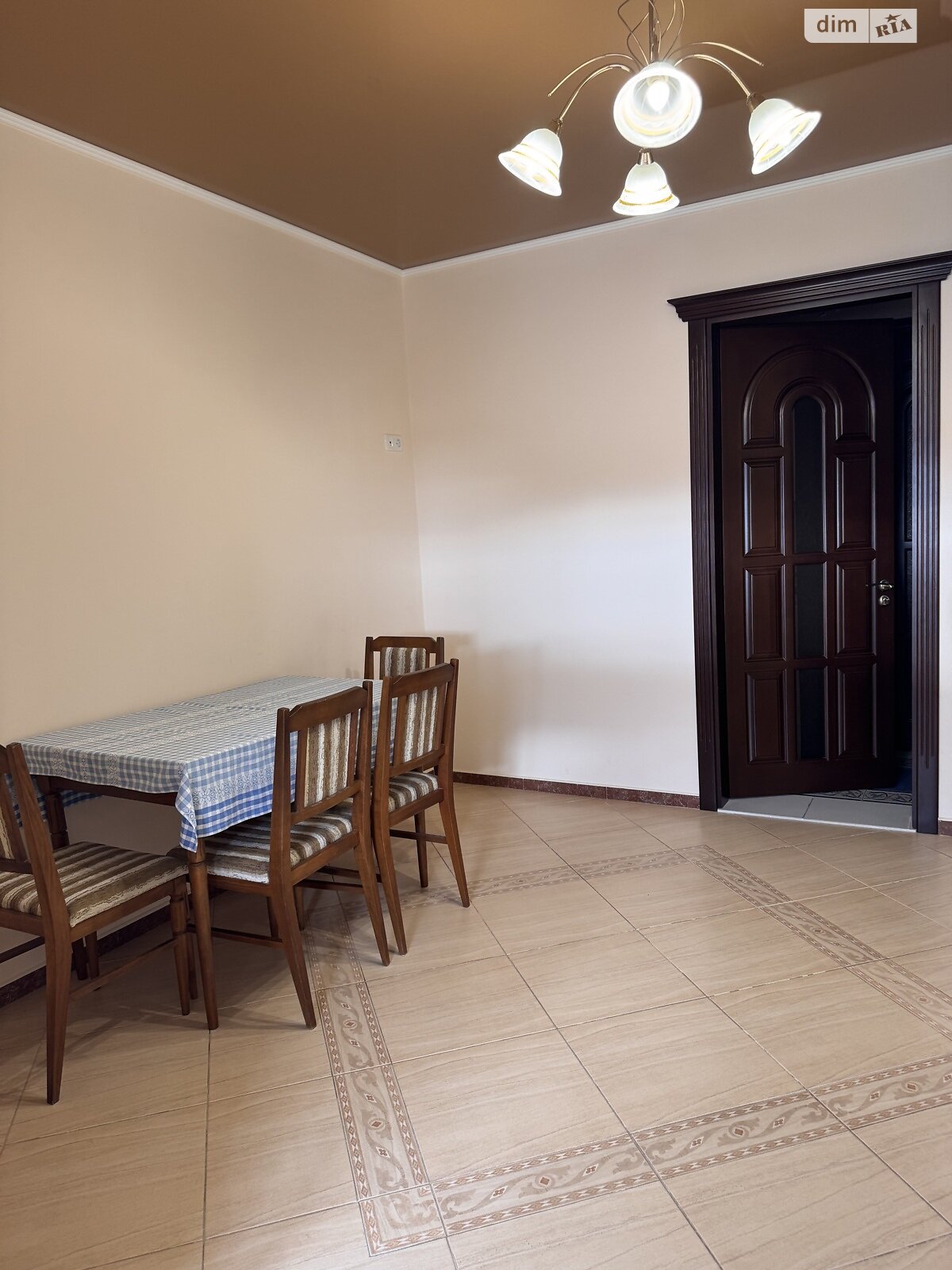 двухкомнатная квартира в Виннице, район Подолье, на ул. Зодчих в аренду на долгий срок помесячно фото 1 двухкомнатная квартира в Виннице, район Подолье, на ул. Зодчих в аренду на долгий срок помесячно фото 1