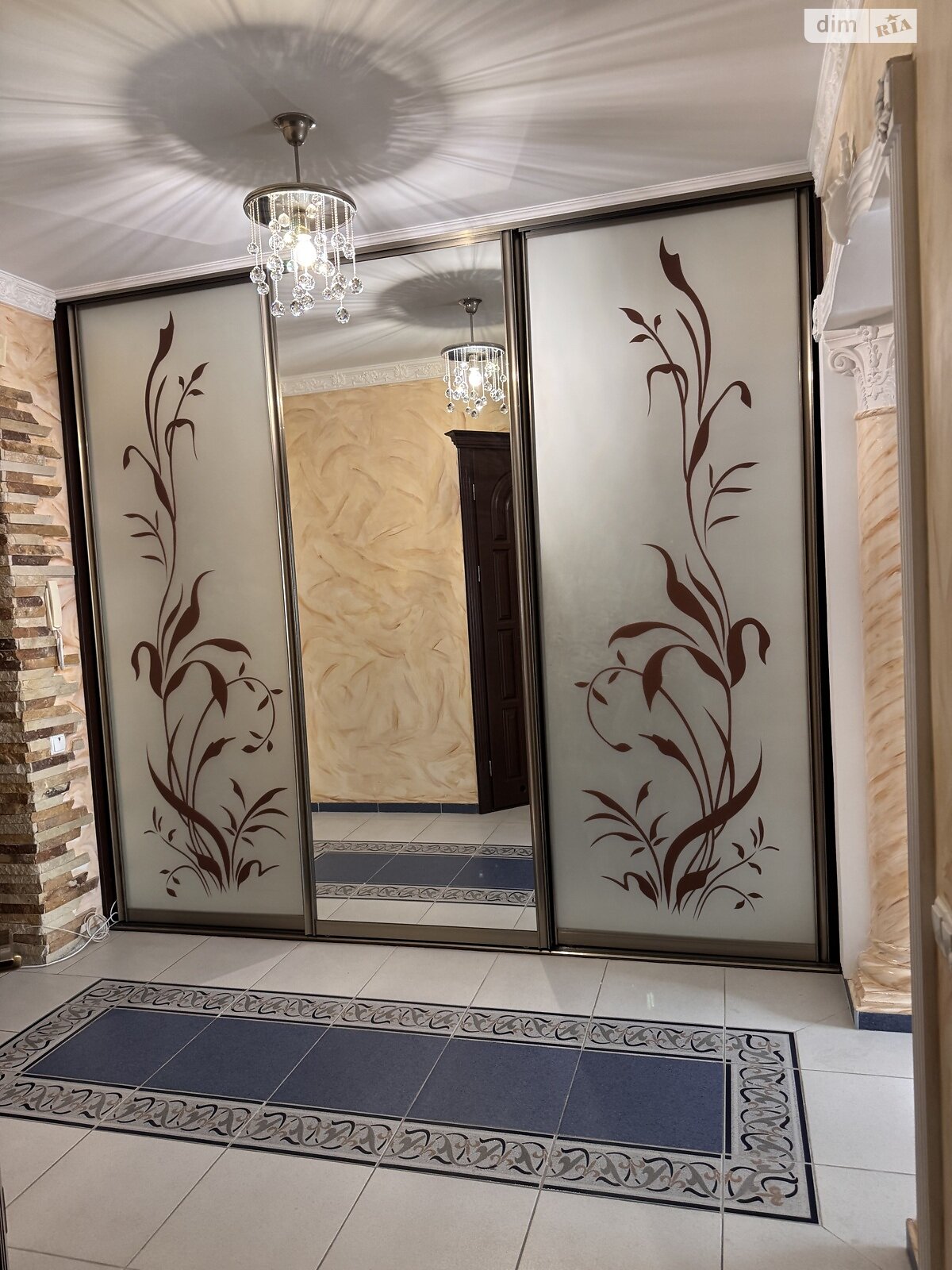 двухкомнатная квартира в Виннице, район Подолье, на ул. Зодчих в аренду на долгий срок помесячно фото 1 двухкомнатная квартира в Виннице, район Подолье, на ул. Зодчих в аренду на долгий срок помесячно фото 1