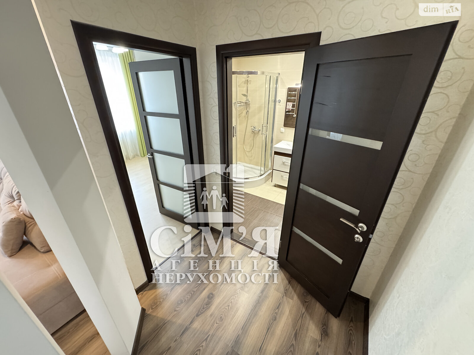 трехкомнатная квартира в Виннице, район Подолье, на ул. Зодчих в аренду на долгий срок помесячно фото 1 трехкомнатная квартира в Виннице, район Подолье, на ул. Зодчих в аренду на долгий срок помесячно фото 1