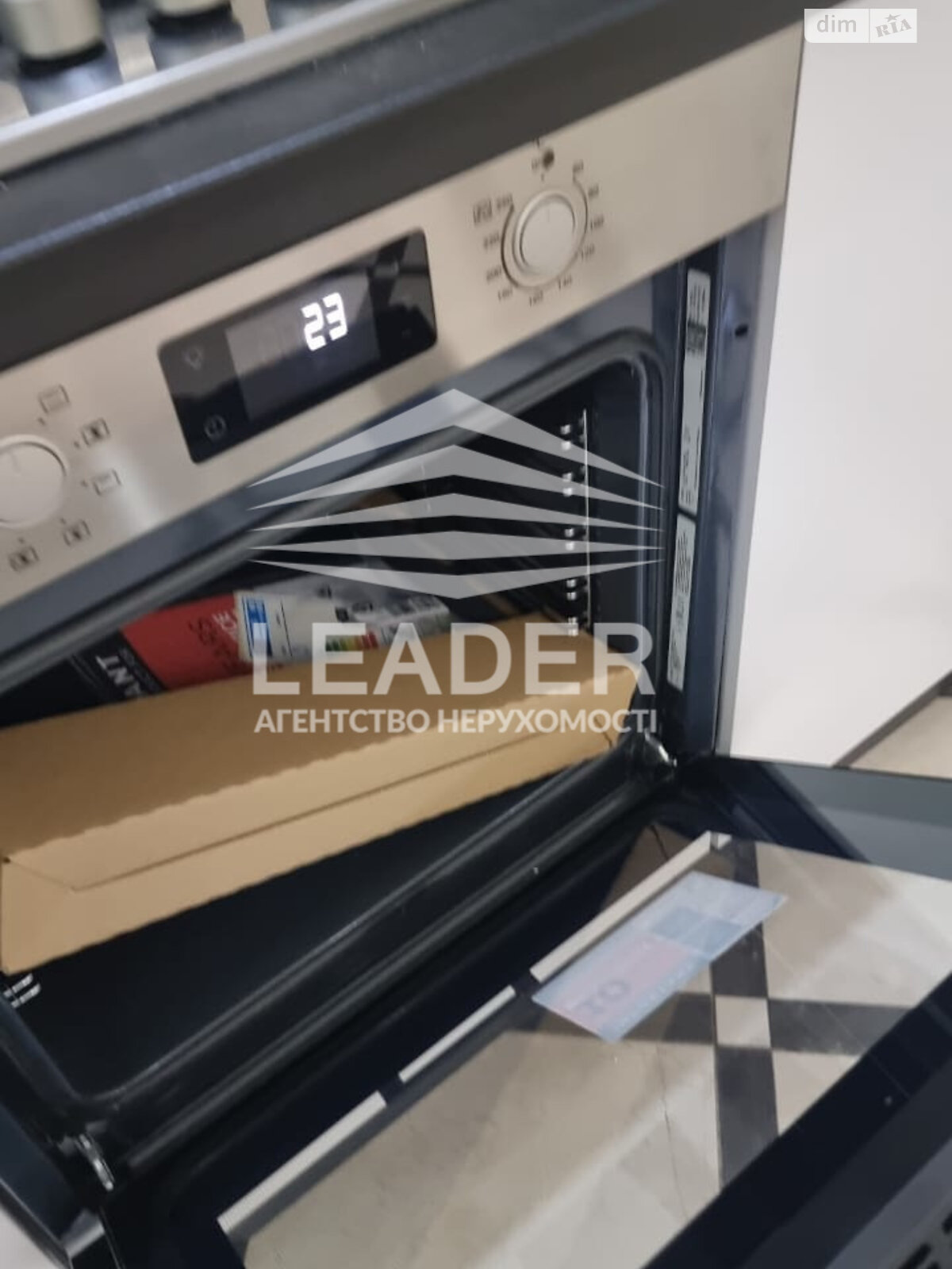 трикімнатна квартира в Вінниці, район Поділля, на вул. Зодчих в довготривалу оренду помісячно фото 1