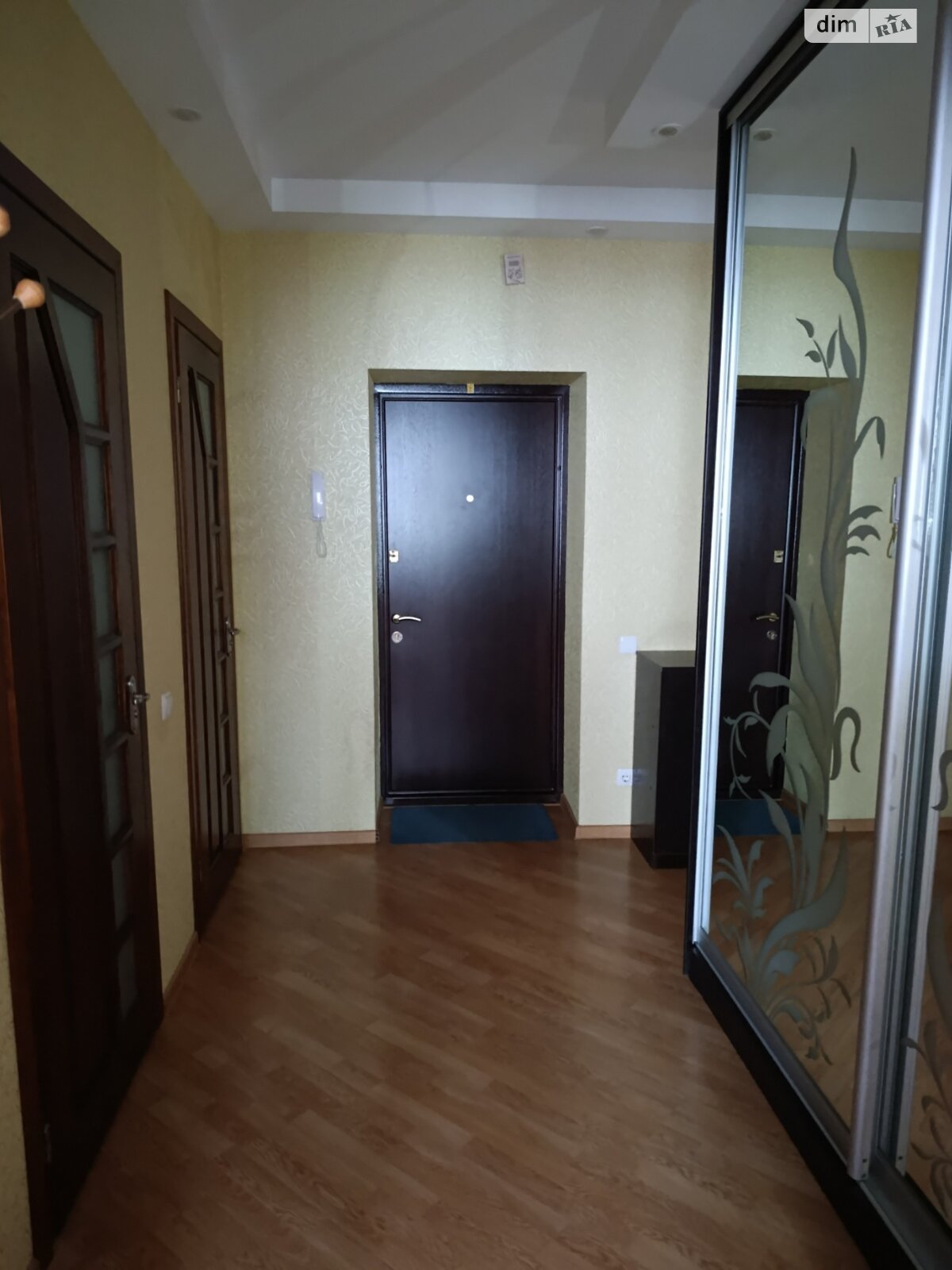 двухкомнатная квартира в Виннице, район Подолье, на ул. Зодчих 3 в аренду на долгий срок помесячно фото 1 двухкомнатная квартира в Виннице, район Подолье, на ул. Зодчих 3 в аренду на долгий срок помесячно фото 1