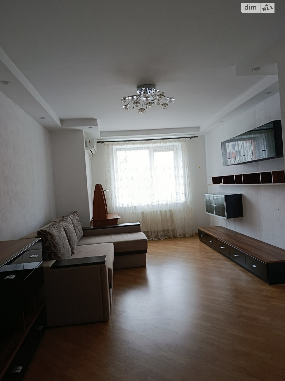 двухкомнатная квартира в Виннице, район Подолье, на ул. Зодчих 3 в аренду на долгий срок помесячно фото 1 двухкомнатная квартира в Виннице, район Подолье, на ул. Зодчих 3 в аренду на долгий срок помесячно фото 1