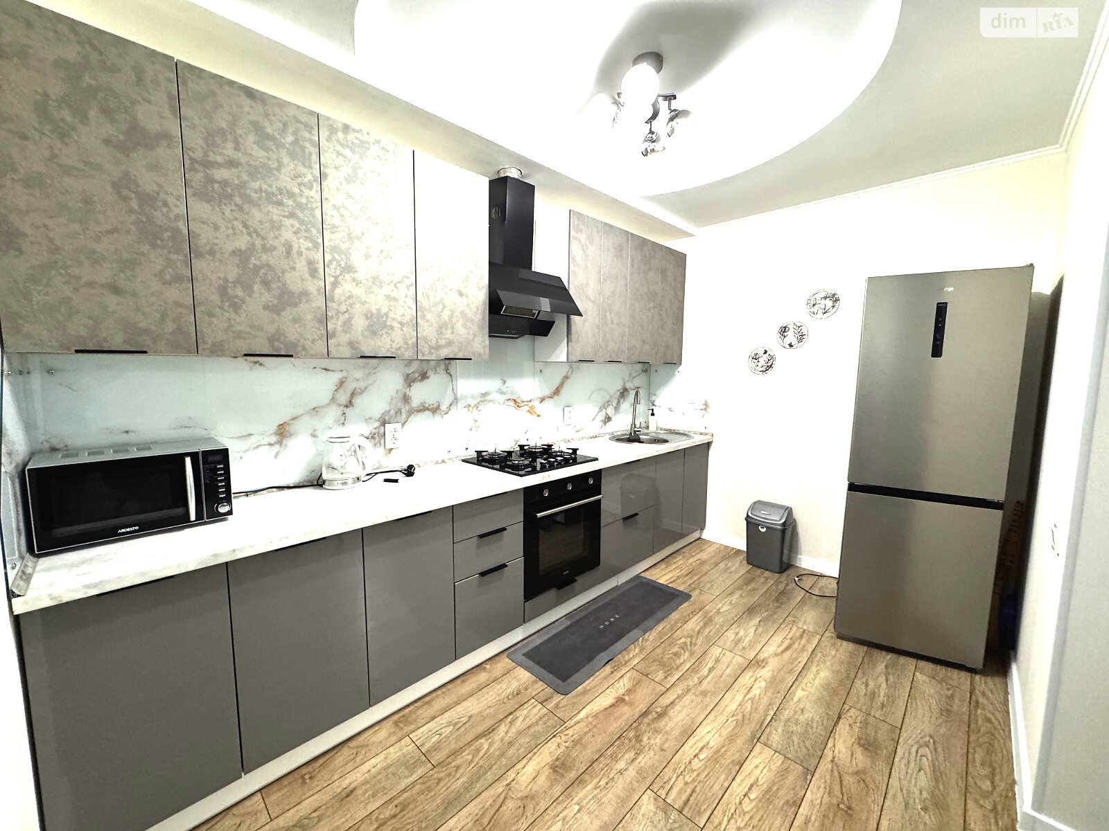 двухкомнатная квартира в Виннице, район Подолье, на ул. Зодчих 8 в аренду на долгий срок помесячно фото 1