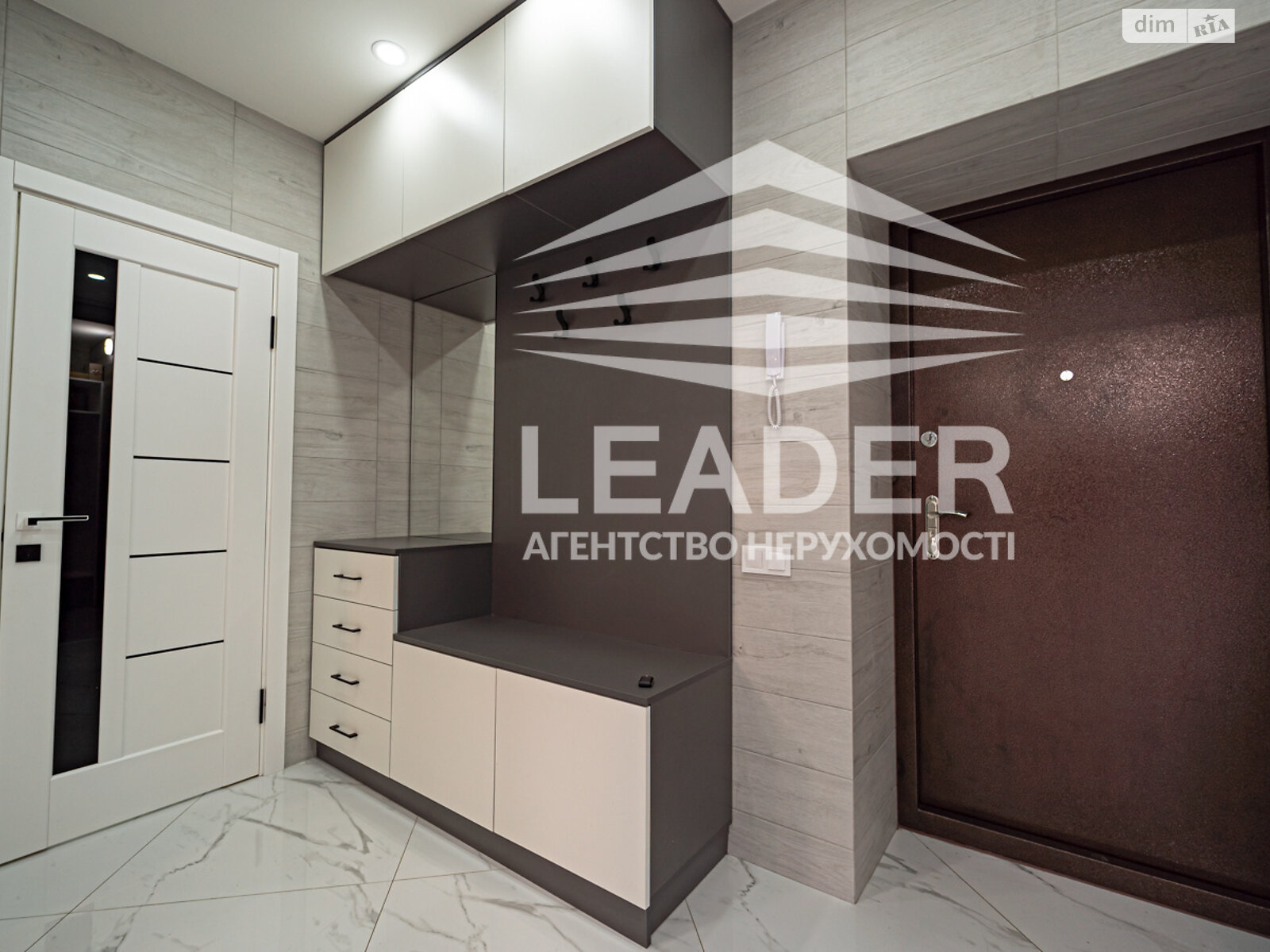 однокомнатная квартира в Виннице, район Подолье, на ул. Зодчих в аренду на долгий срок помесячно фото 1