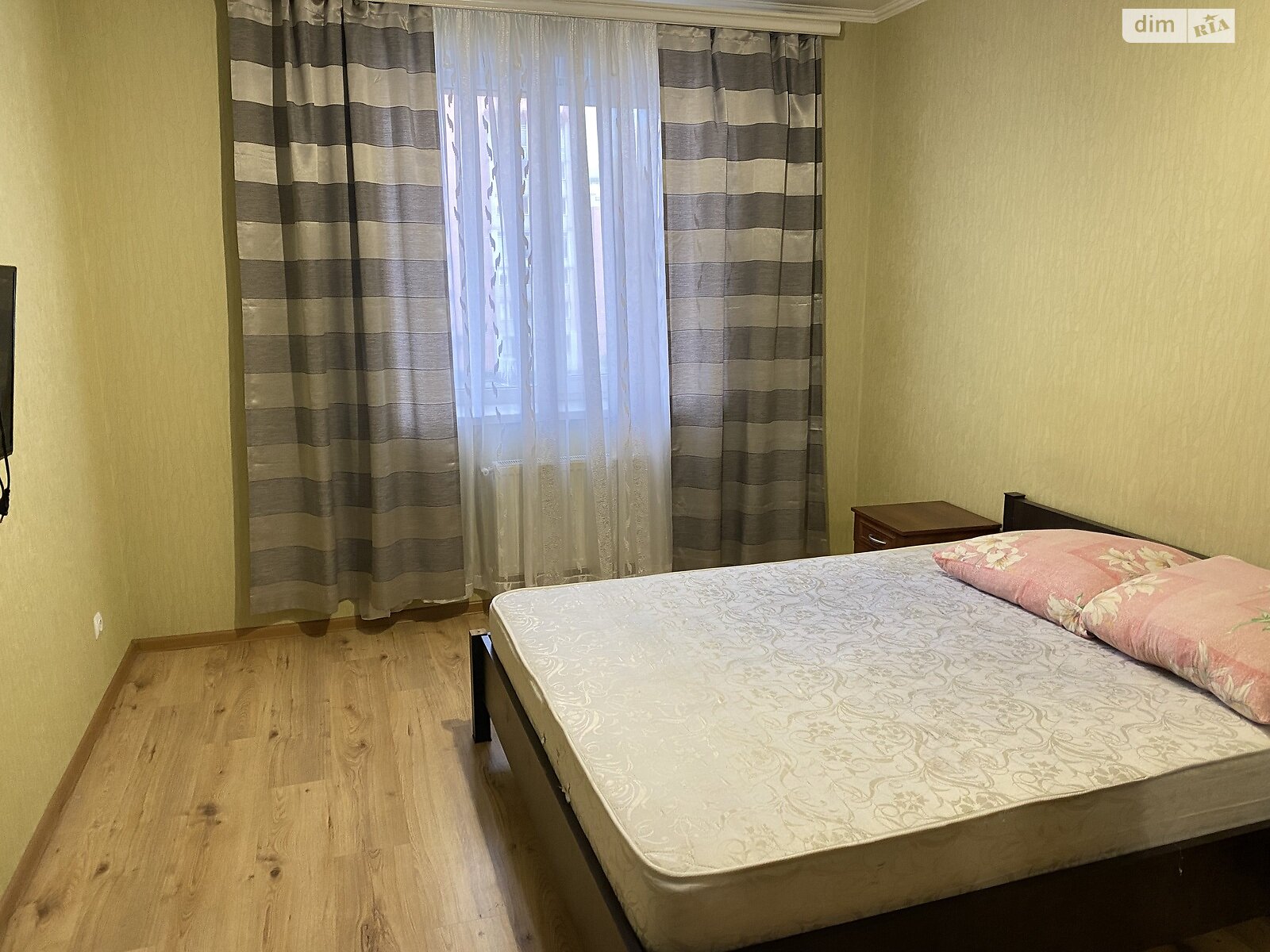 двокімнатна квартира з меблями в Вінниці, район Поділля, на вул. Зодчих 11 в довготривалу оренду помісячно фото 1 двокімнатна квартира з меблями в Вінниці, район Поділля, на вул. Зодчих 11 в довготривалу оренду помісячно фото 1