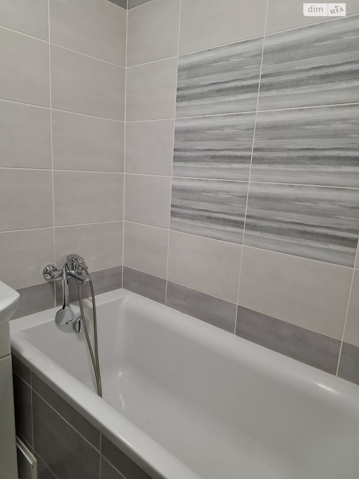 однокімнатна квартира в Вінниці, район Підшипниковий завод, на вул. Сергія Зулінського в довготривалу оренду помісячно фото 1