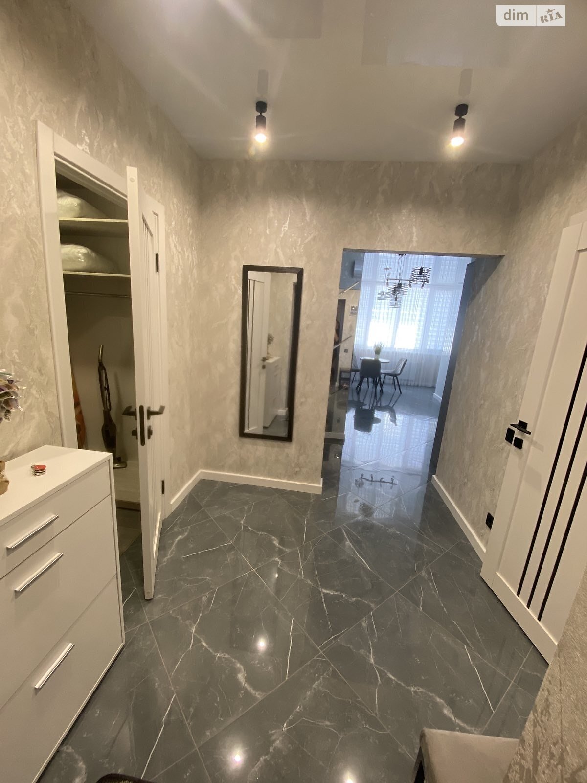 однокімнатна квартира в Вінниці, район П’ятничани, на вул. Івана Богуна в довготривалу оренду помісячно фото 1 однокімнатна квартира в Вінниці, район П’ятничани, на вул. Івана Богуна в довготривалу оренду помісячно фото 1