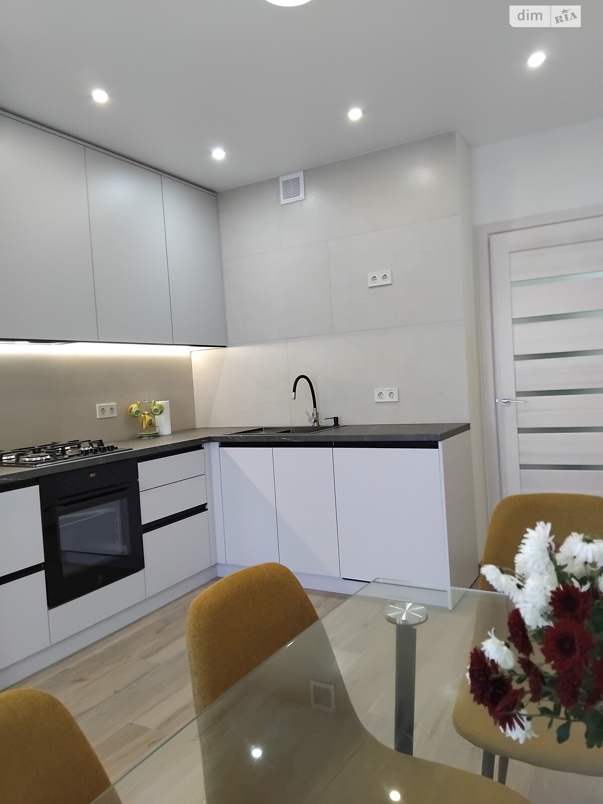 однокімнатна квартира в Вінниці, район П’ятничани, на вул. Івана Богуна в довготривалу оренду помісячно фото 1 однокімнатна квартира в Вінниці, район П’ятничани, на вул. Івана Богуна в довготривалу оренду помісячно фото 1