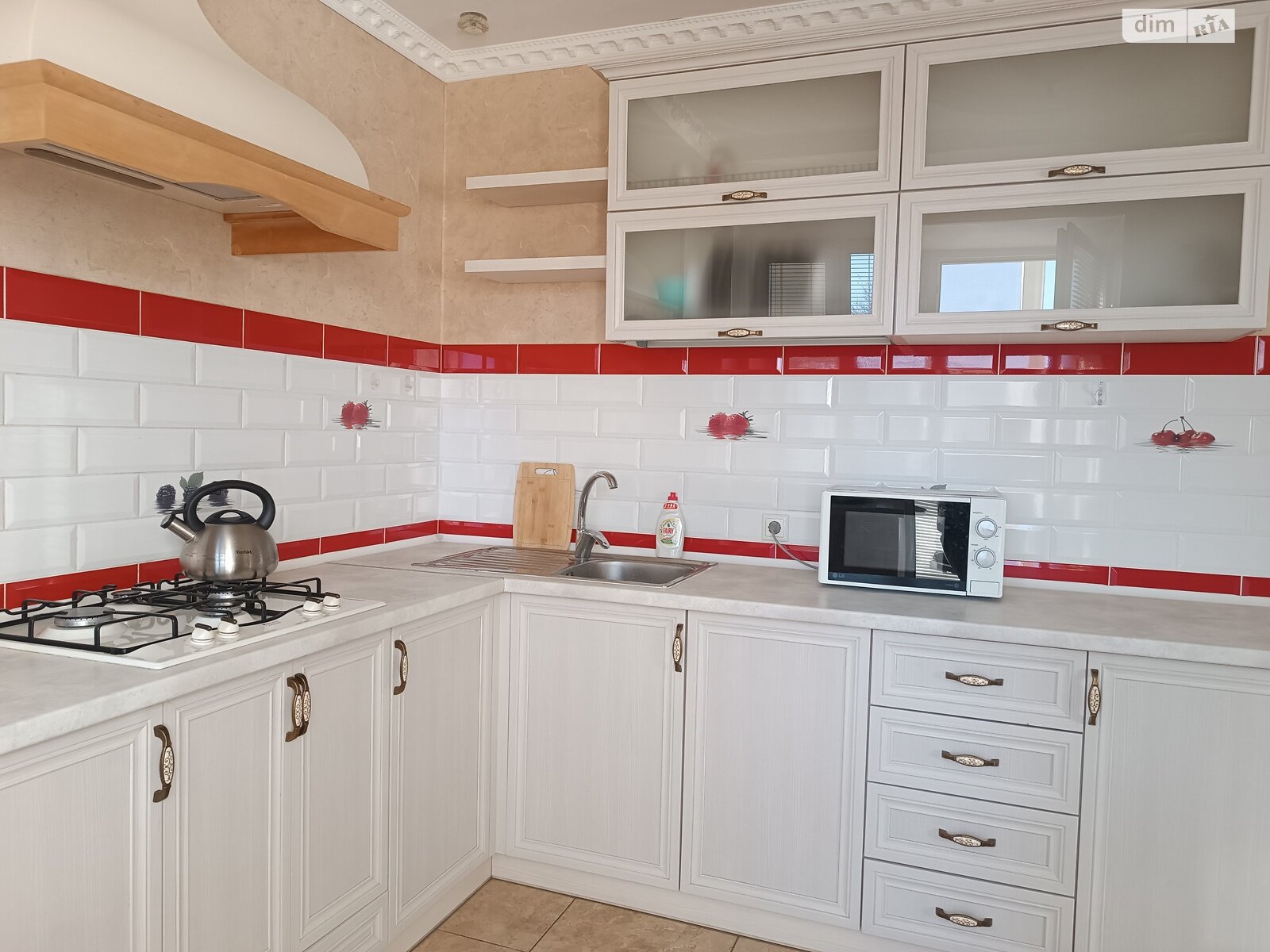 однокомнатная квартира в Виннице, район Пятничаны, на ул. Ивана Богуна 88Б в аренду на долгий срок помесячно фото 1