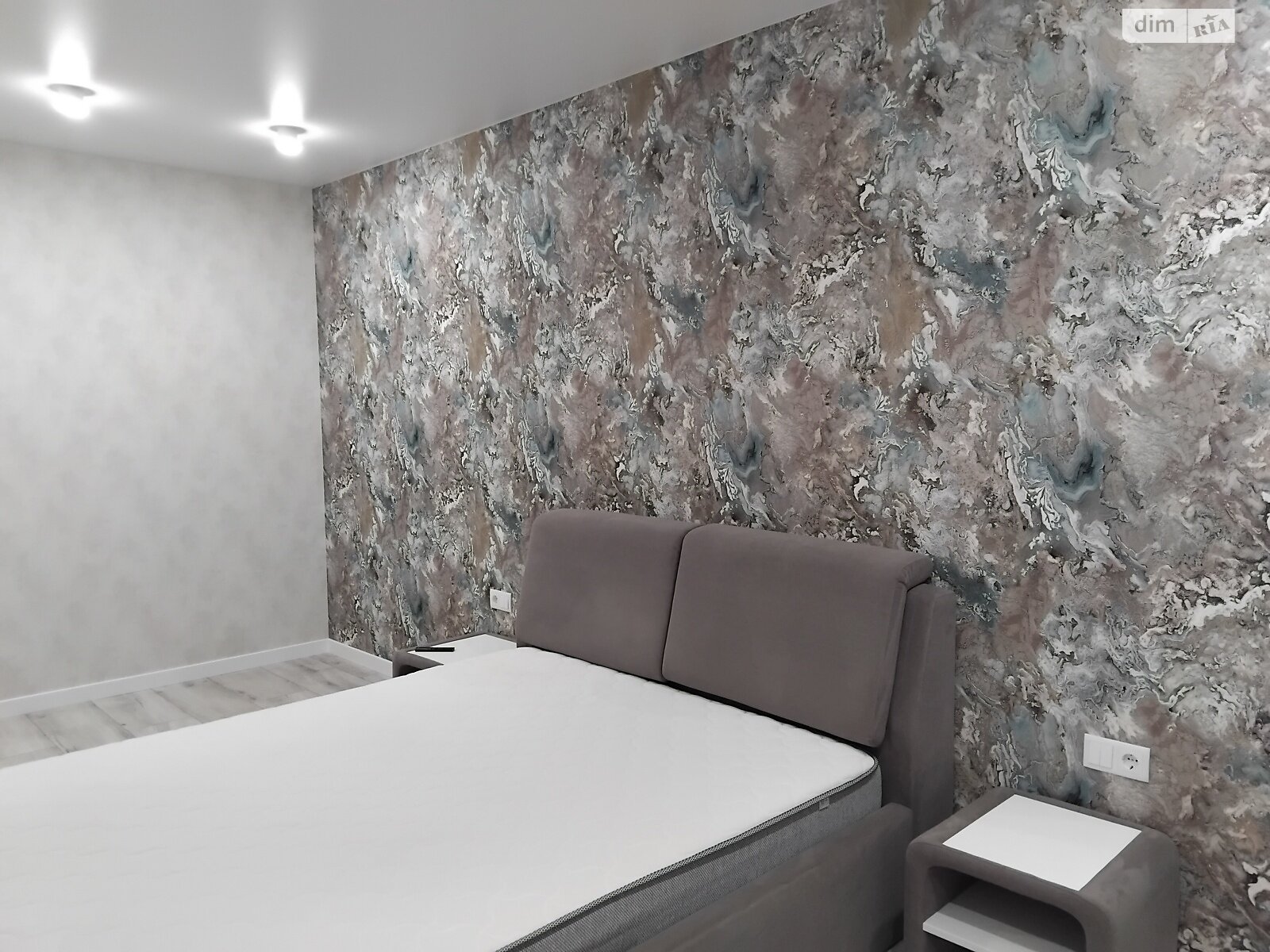 однокімнатна квартира в Вінниці, район Слов’янка, на вул. 600-річчя в довготривалу оренду помісячно фото 1