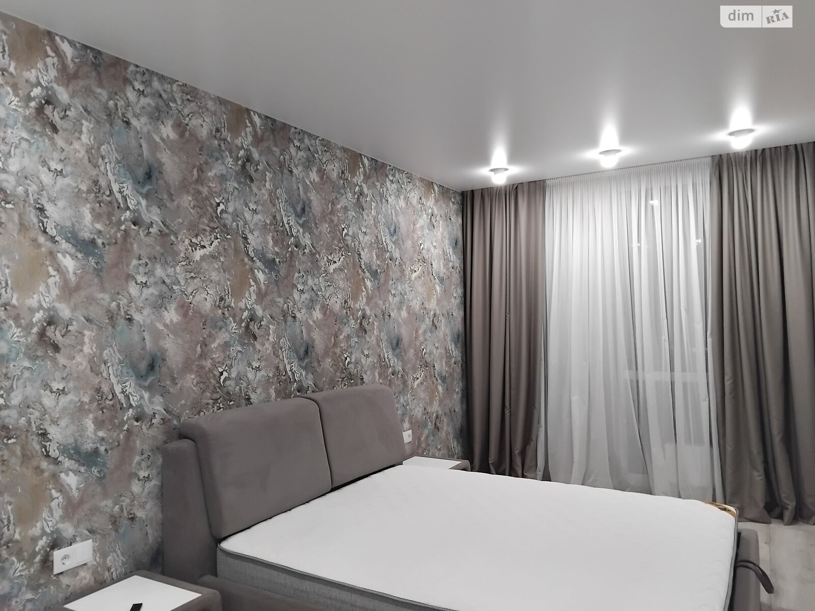 однокімнатна квартира в Вінниці, район Слов’янка, на вул. 600-річчя в довготривалу оренду помісячно фото 1