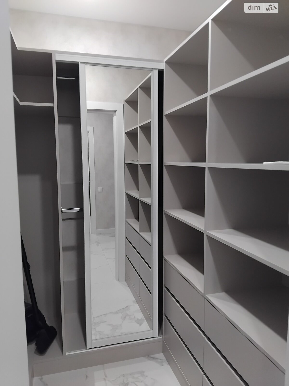 однокімнатна квартира в Вінниці, район Слов’янка, на вул. 600-річчя в довготривалу оренду помісячно фото 1