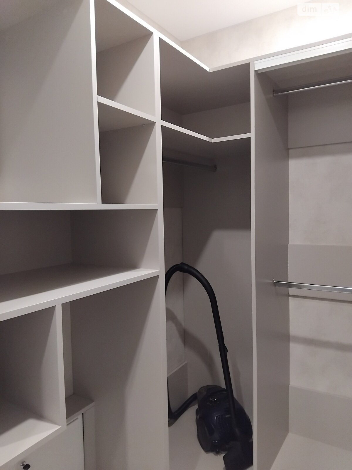 однокімнатна квартира в Вінниці, район Слов’янка, на вул. 600-річчя в довготривалу оренду помісячно фото 1