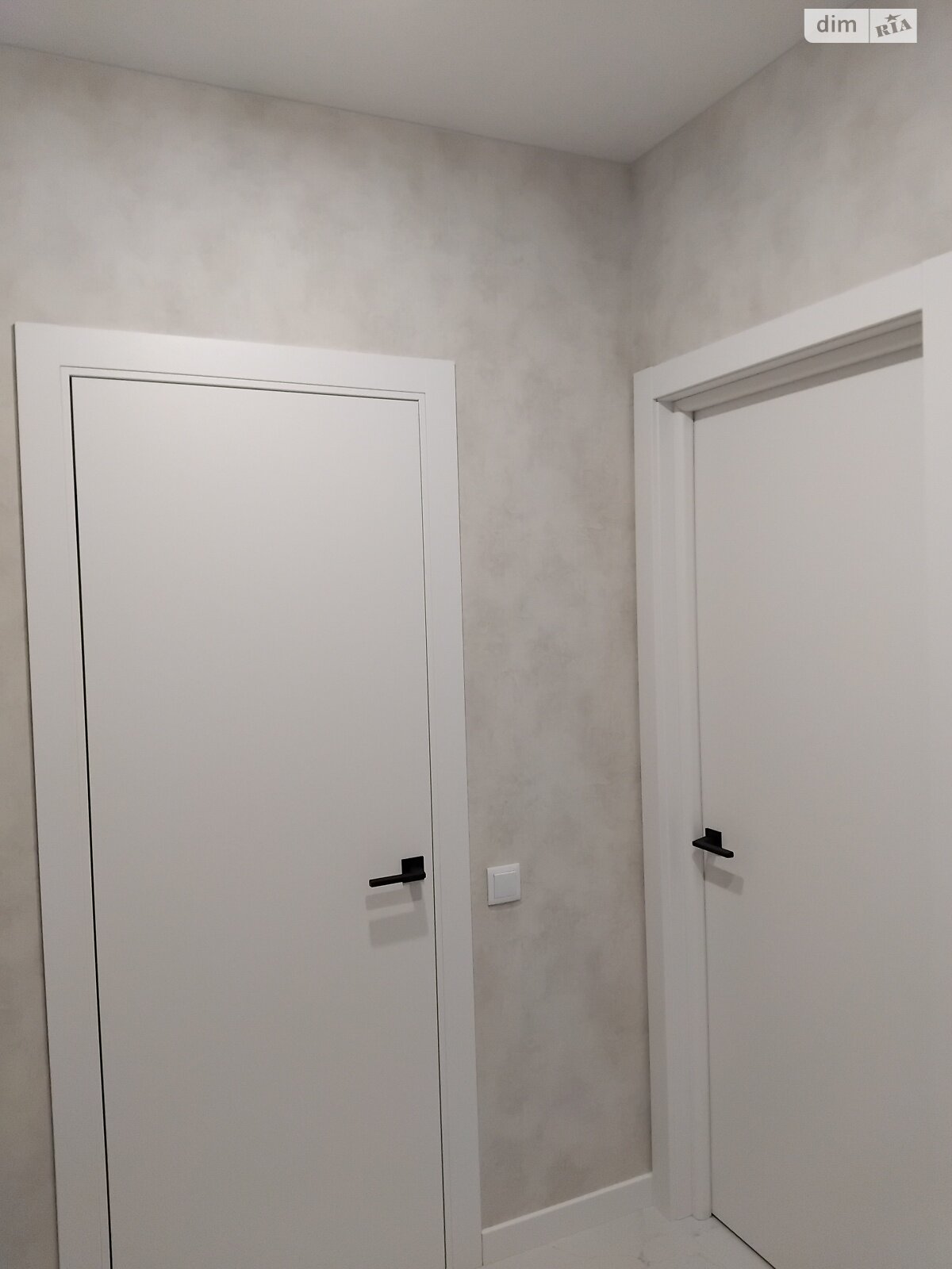 однокімнатна квартира в Вінниці, район Слов’янка, на вул. 600-річчя в довготривалу оренду помісячно фото 1