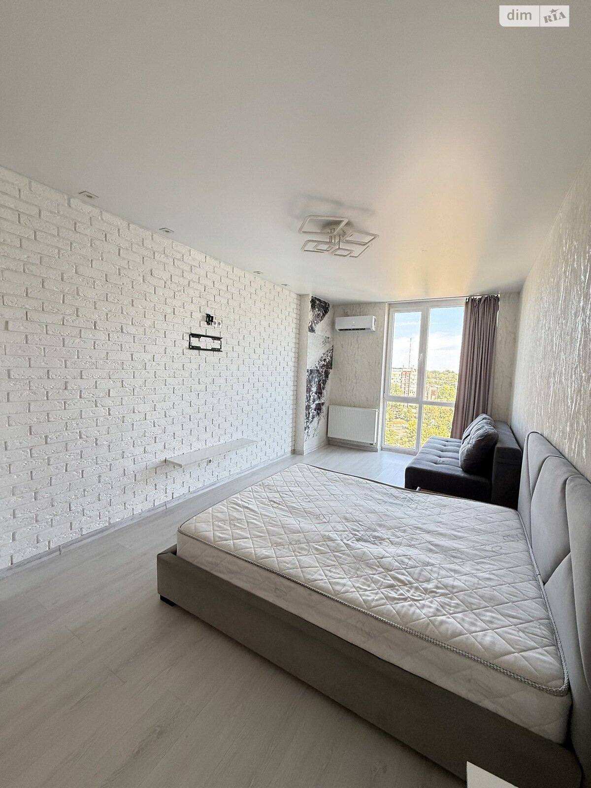 однокомнатная квартира в Виннице, район Славянка, на ул. 600-летия 3 в аренду на долгий срок помесячно фото 1 однокомнатная квартира в Виннице, район Славянка, на ул. 600-летия 3 в аренду на долгий срок помесячно фото 1