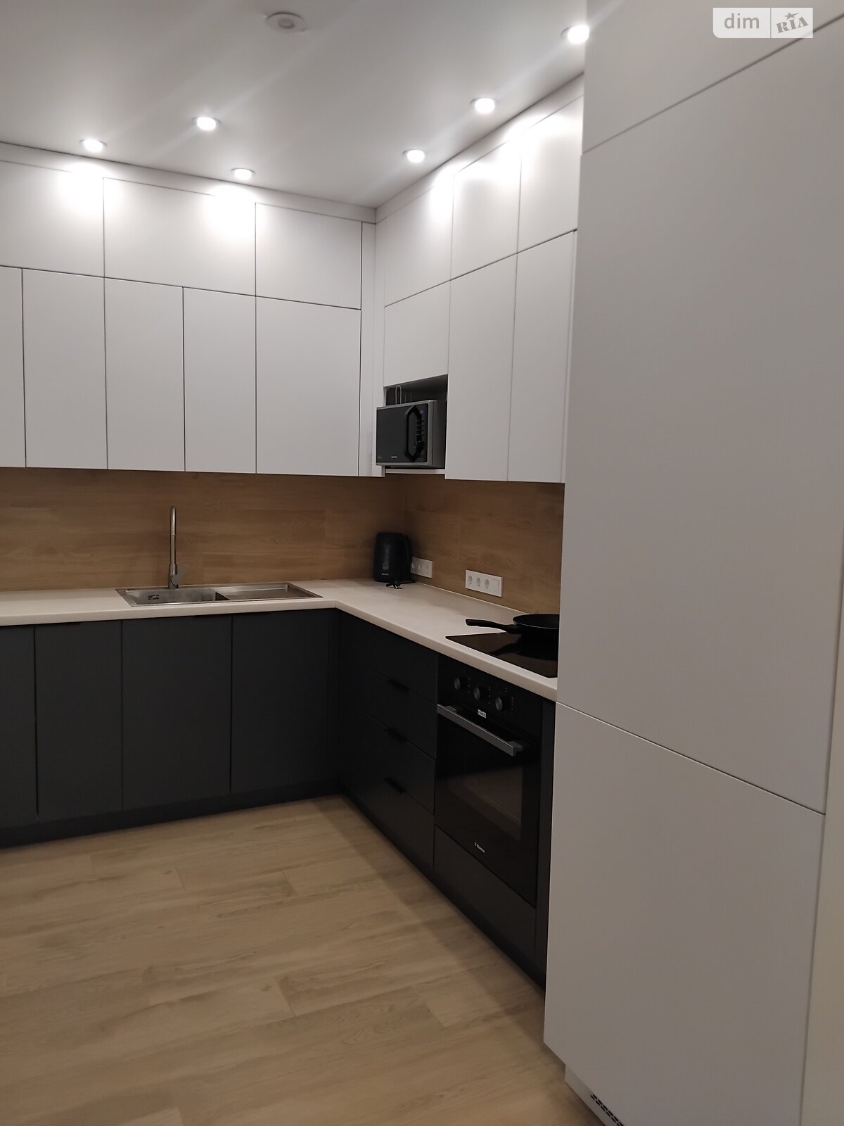 однокомнатная квартира в Виннице, район Славянка, на ул. 600-летия в аренду на долгий срок помесячно фото 1