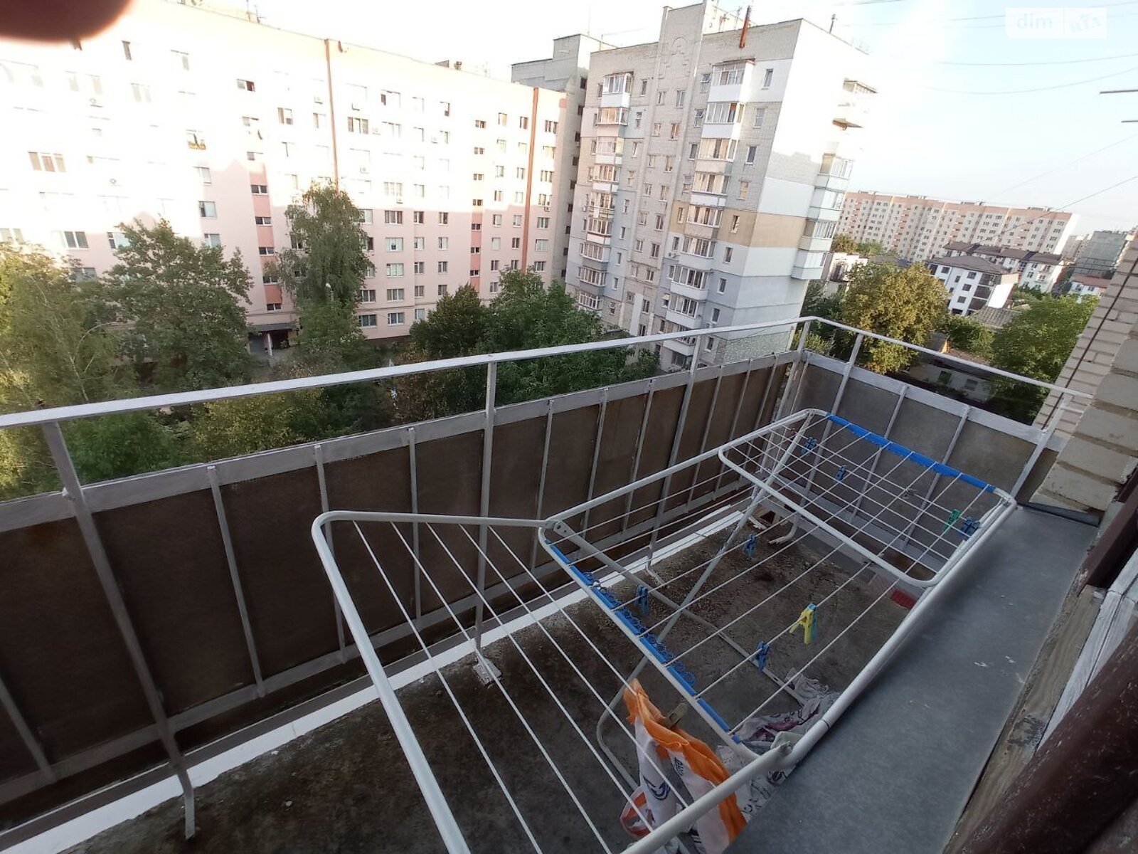 трехкомнатная квартира с мебелью в Виннице, район Славянка, на ул. Агатангела Крымского в аренду на долгий срок помесячно фото 1 трехкомнатная квартира с мебелью в Виннице, район Славянка, на ул. Агатангела Крымского в аренду на долгий срок помесячно фото 1