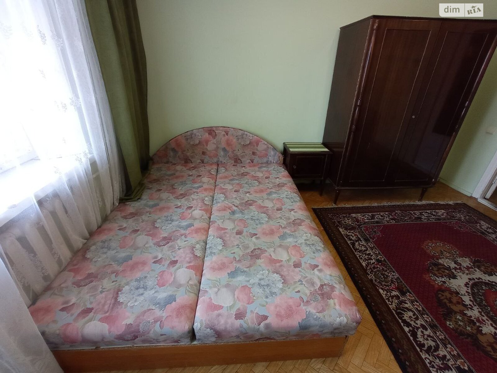 трехкомнатная квартира с мебелью в Виннице, район Славянка, на ул. Агатангела Крымского в аренду на долгий срок помесячно фото 1 трехкомнатная квартира с мебелью в Виннице, район Славянка, на ул. Агатангела Крымского в аренду на долгий срок помесячно фото 1